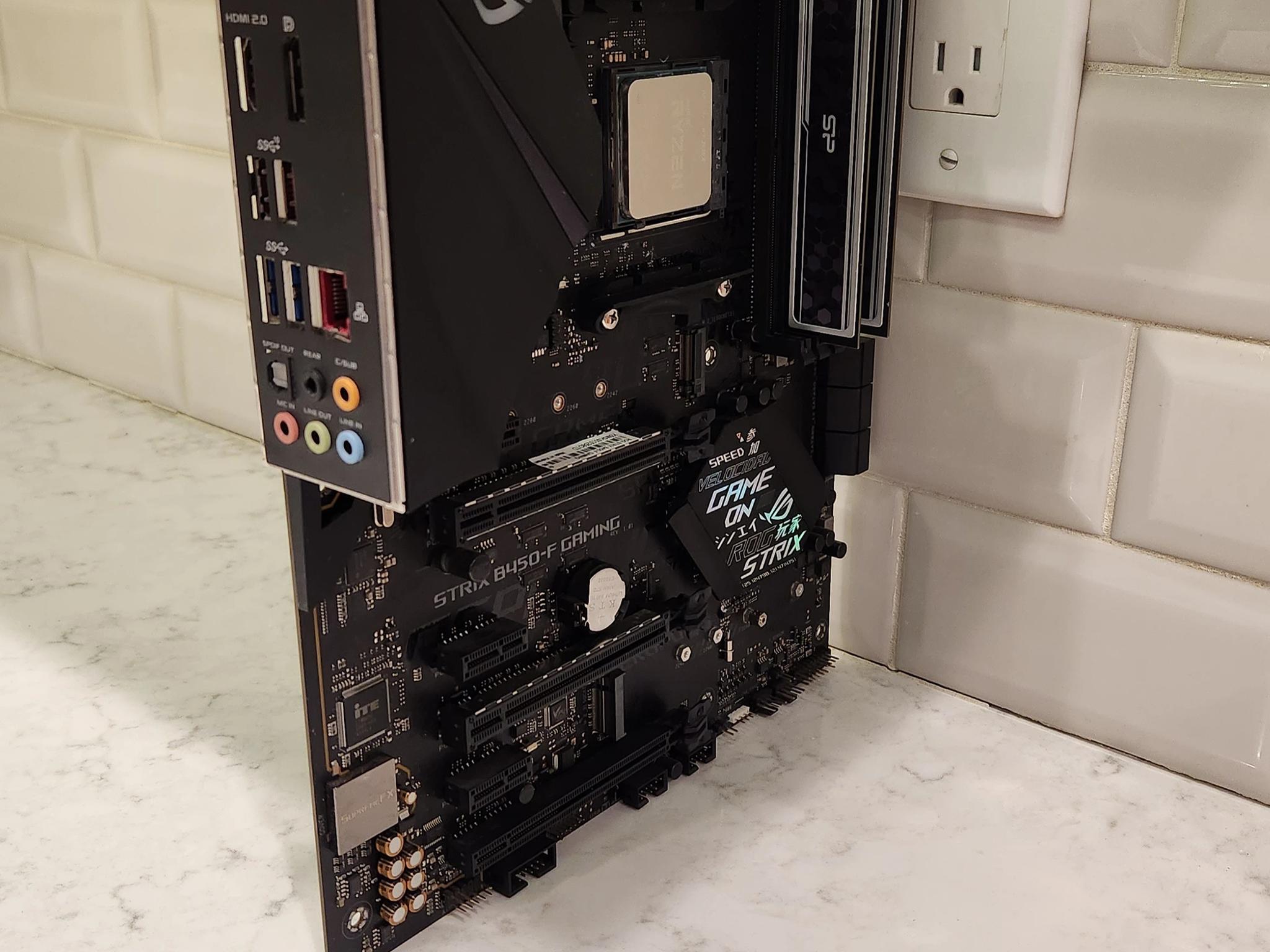 AM4 Combo: Ryzen 3900X/B450/2x8GB DDR4 - Used