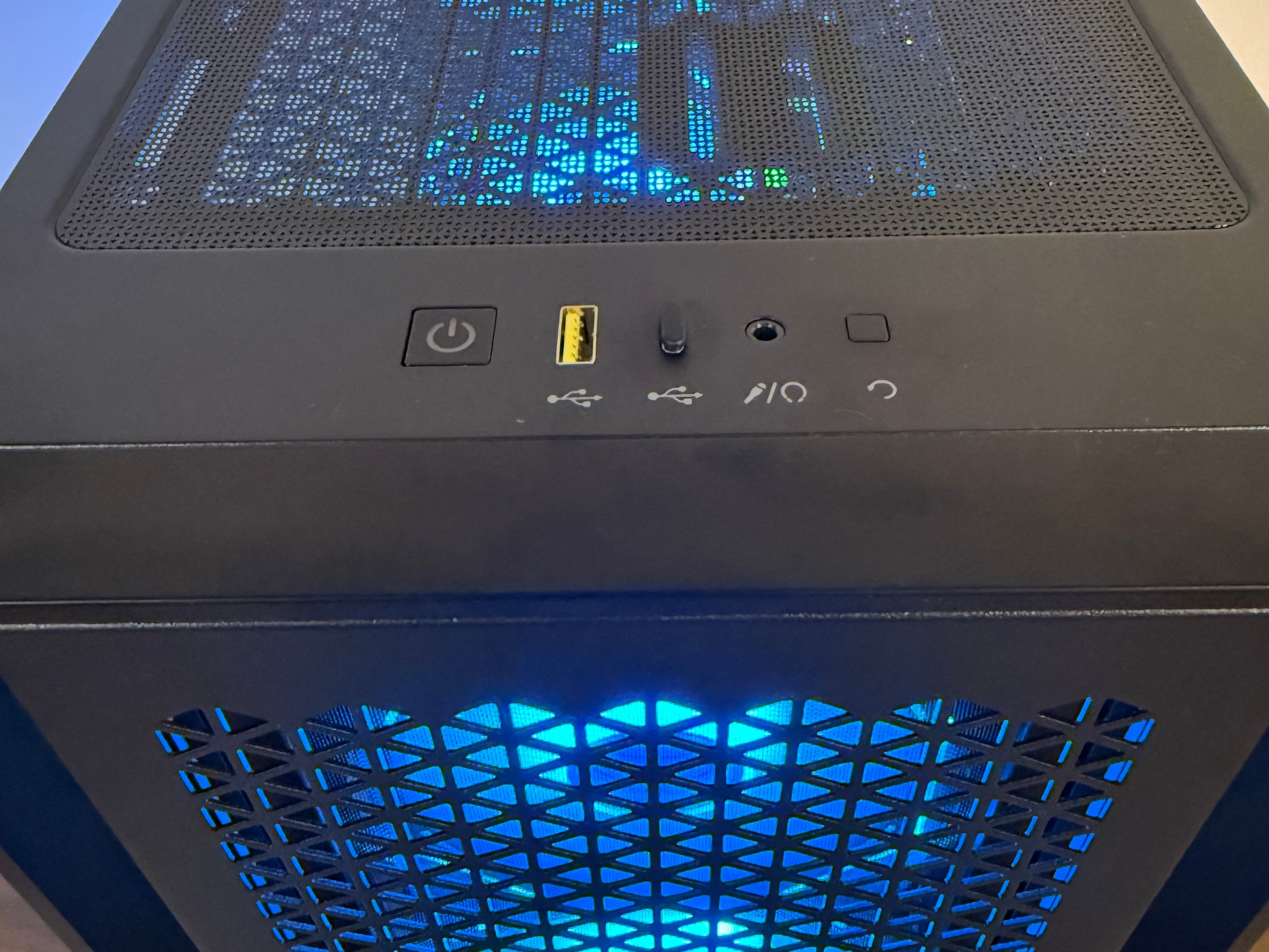 Infinity RGB Gaming PC | Ryzen 5 5500 | RTX 3060 8gb | 16gb DDR4 RAM | 1 TB SSD