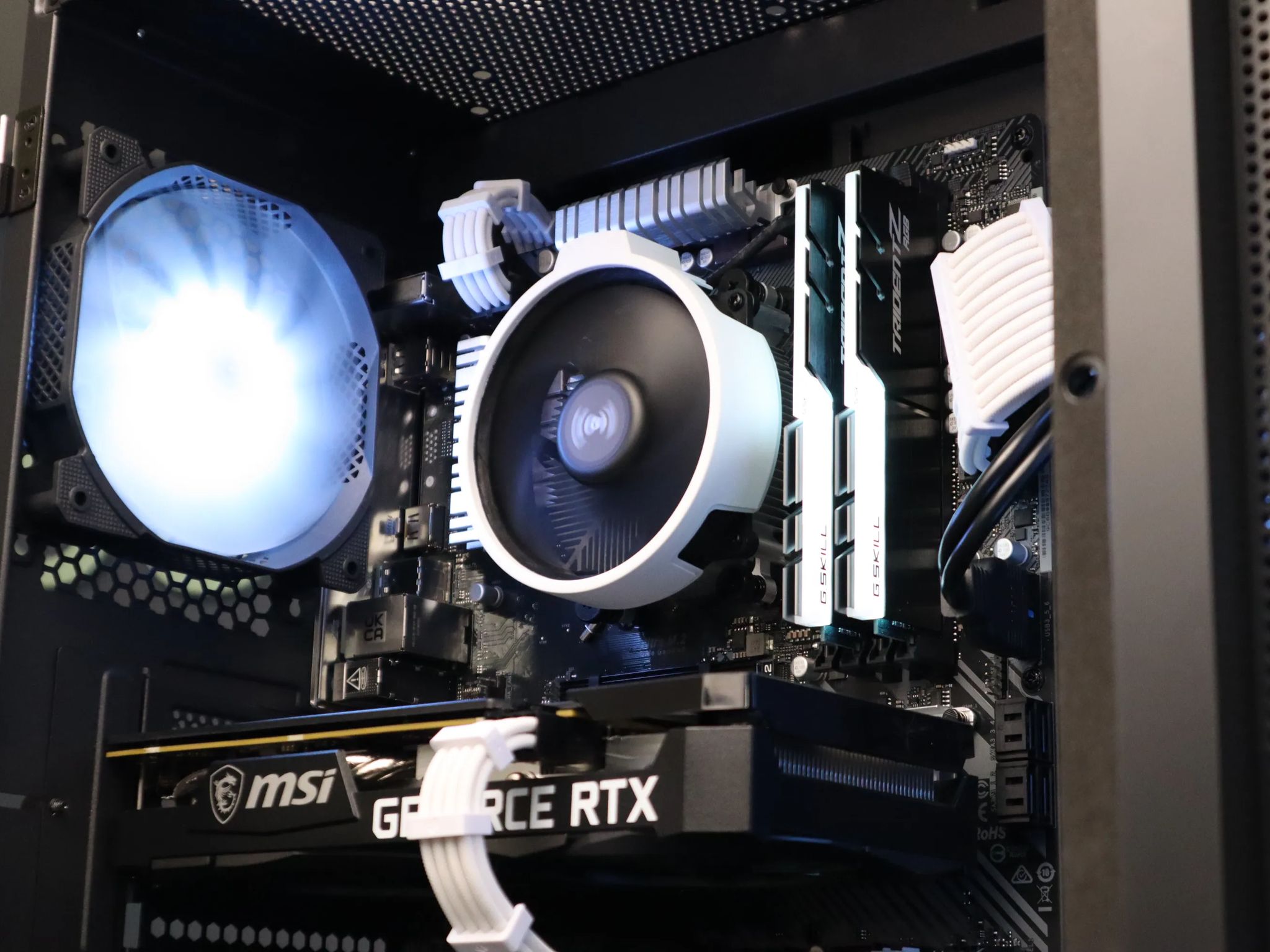 Value Gamer | RYZEN 5 3600 | RTX 3060 12GB | 16GB RAM 3600MHZ | 1TB NVME