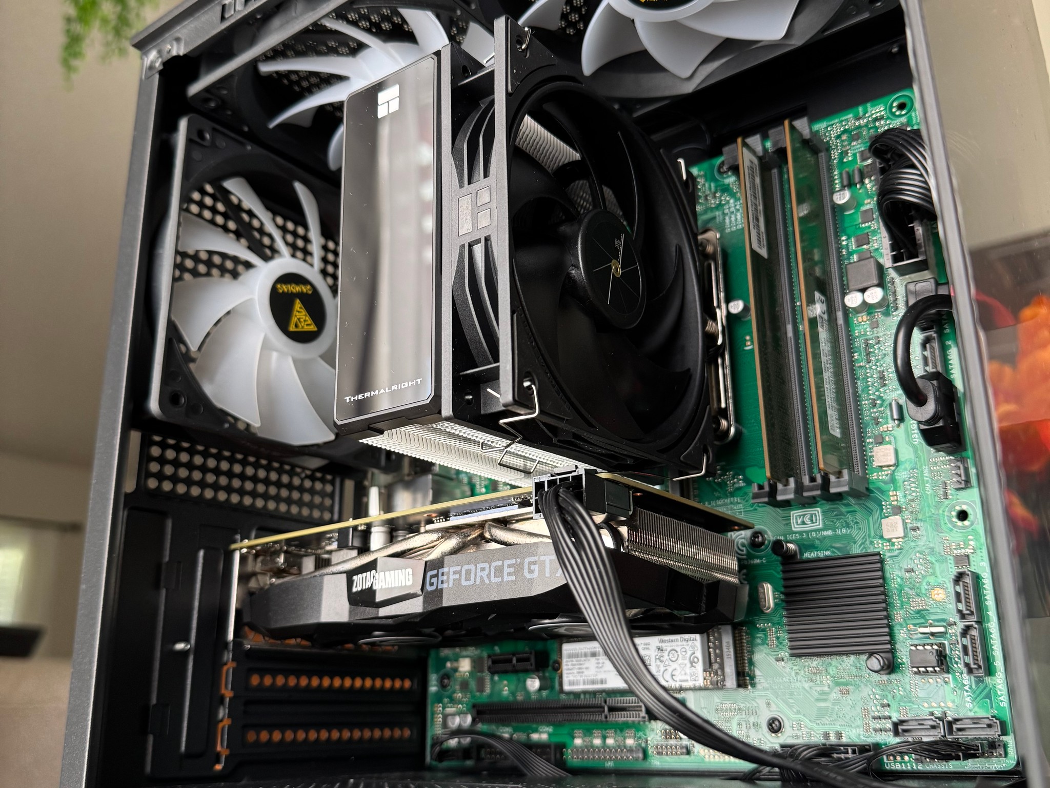 "Compact" | GTX 1660 Ti | Intel Core i5-9600k | 20GB DDR4 | 256GB SSD + 1TB HDD