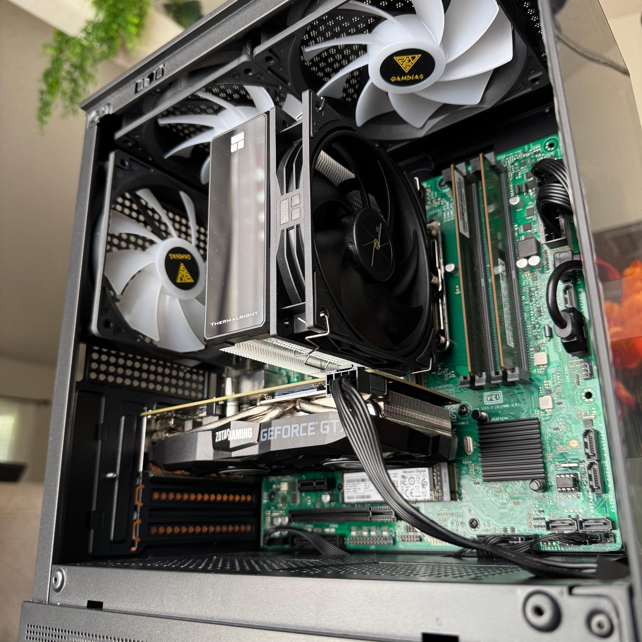 "Compact" | GTX 1660 Ti | Intel Core i5-9600k | 20GB DDR4 | 256GB SSD + 1TB HDD