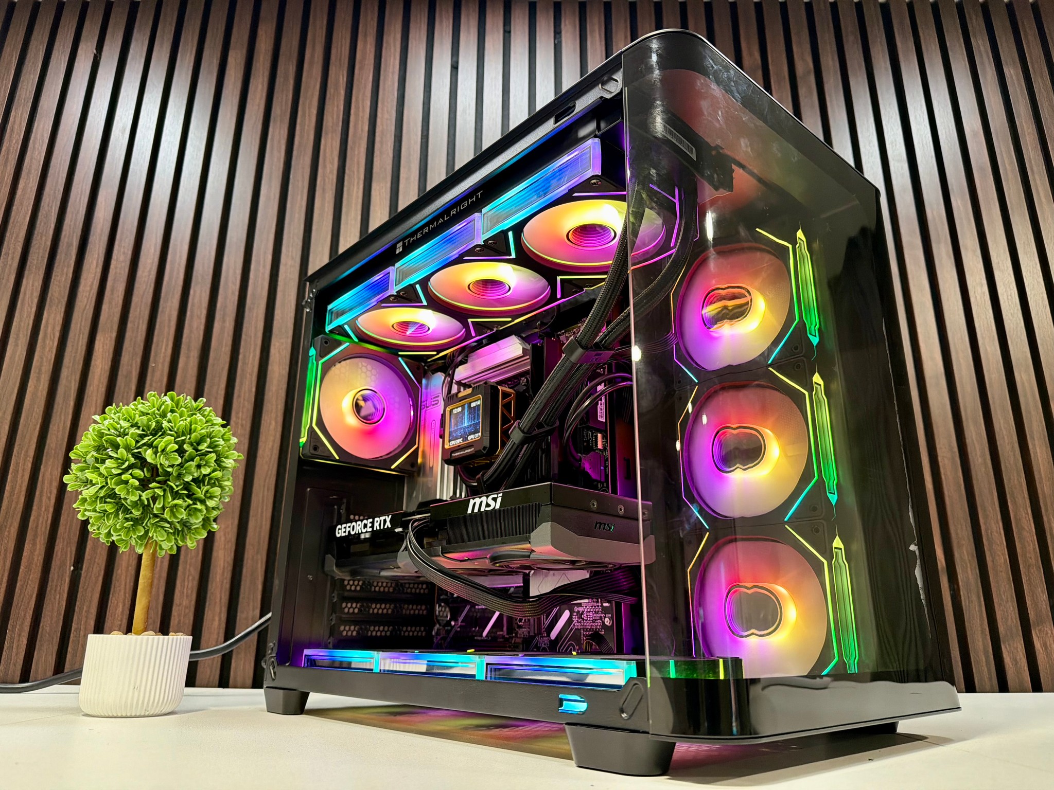 5070 TI | Ryzen 9800X3D | 32GB DDR5 | 2TB M.2 | 1000 Watt Gold PSU | LCD AIO