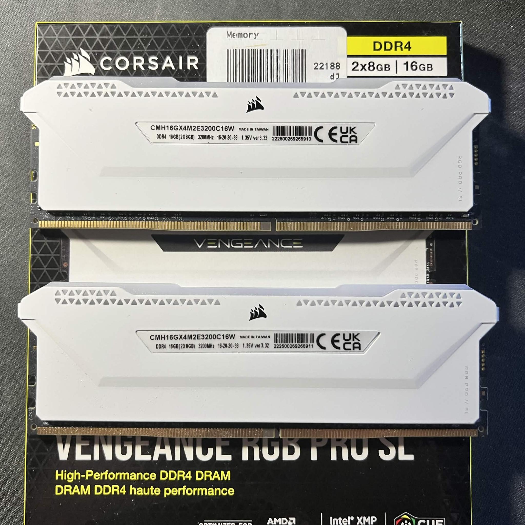 Corsair Vengeance RGB Pro SL 16GB (2x8GB) DDR4 DRAM 3200MHz C16 Memory Kit – White