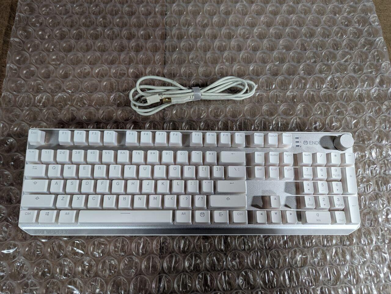 Endorfy Thock Wireless Keyboard | Kailh Box Red Switch | US Layout - Onyx White