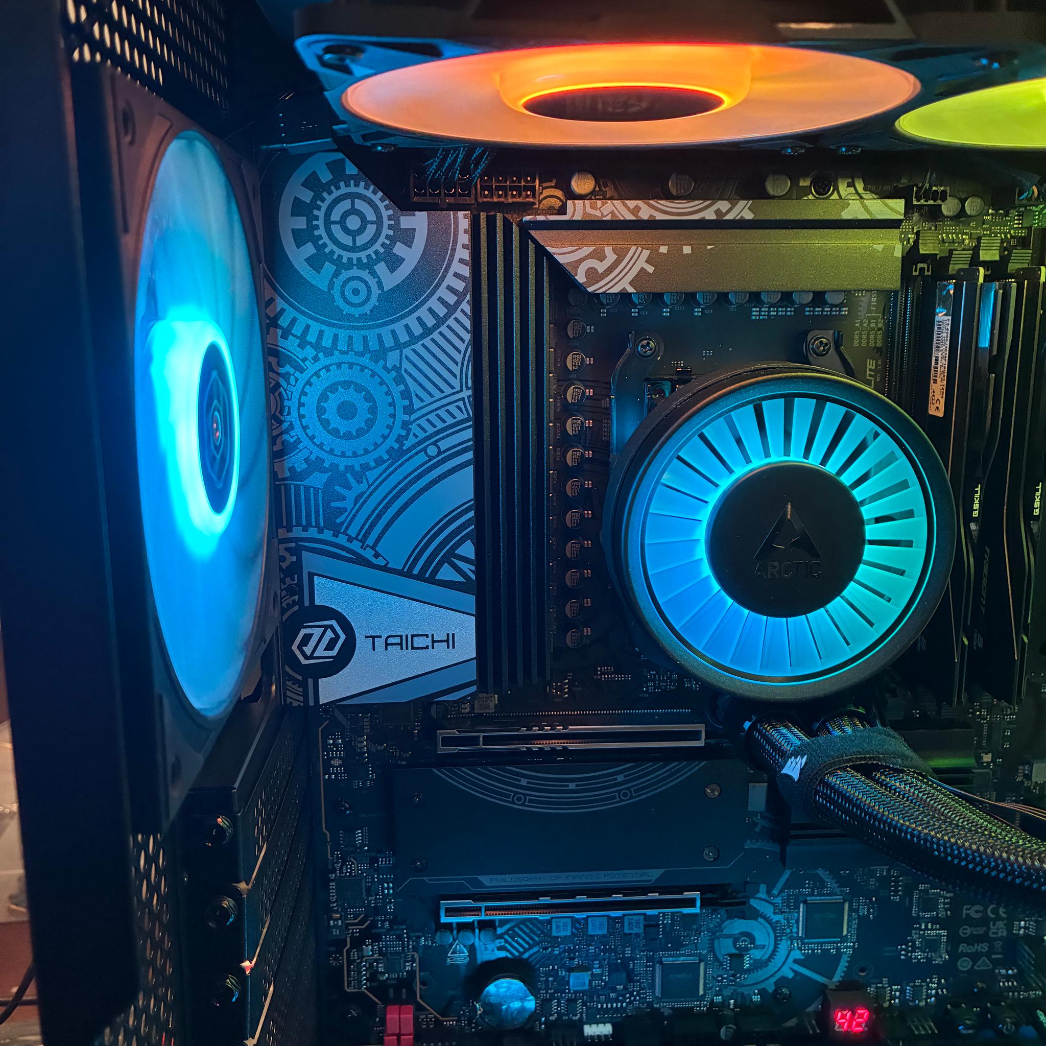 Ryzen 7 9700X AM5 PC | B650E Taichi Lite | 32GB DDR5 | 2TB 980 Pro | No GPU