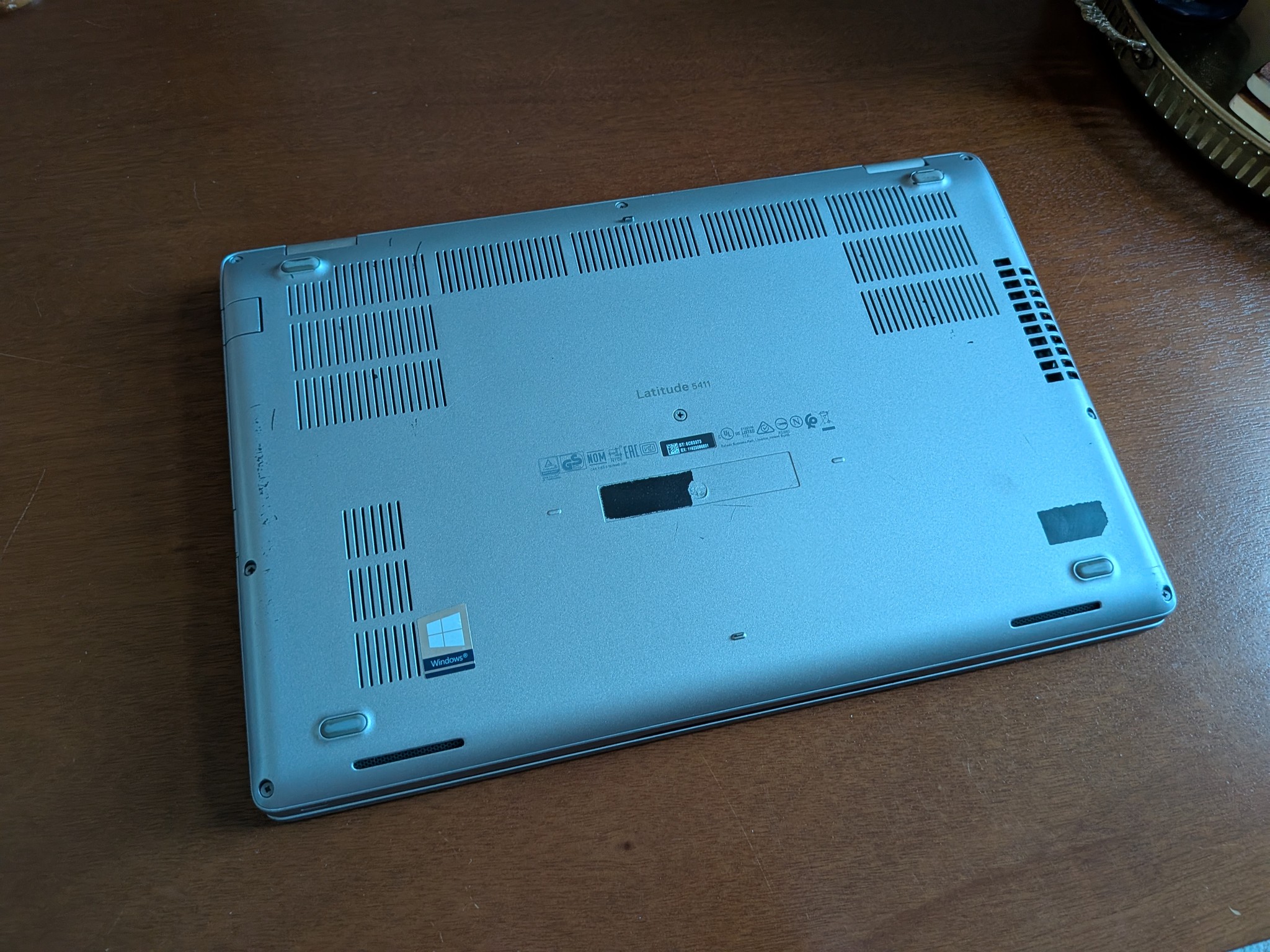 Dell Latitude 5411 i7-10850H 16GB RAM 256GB SSD