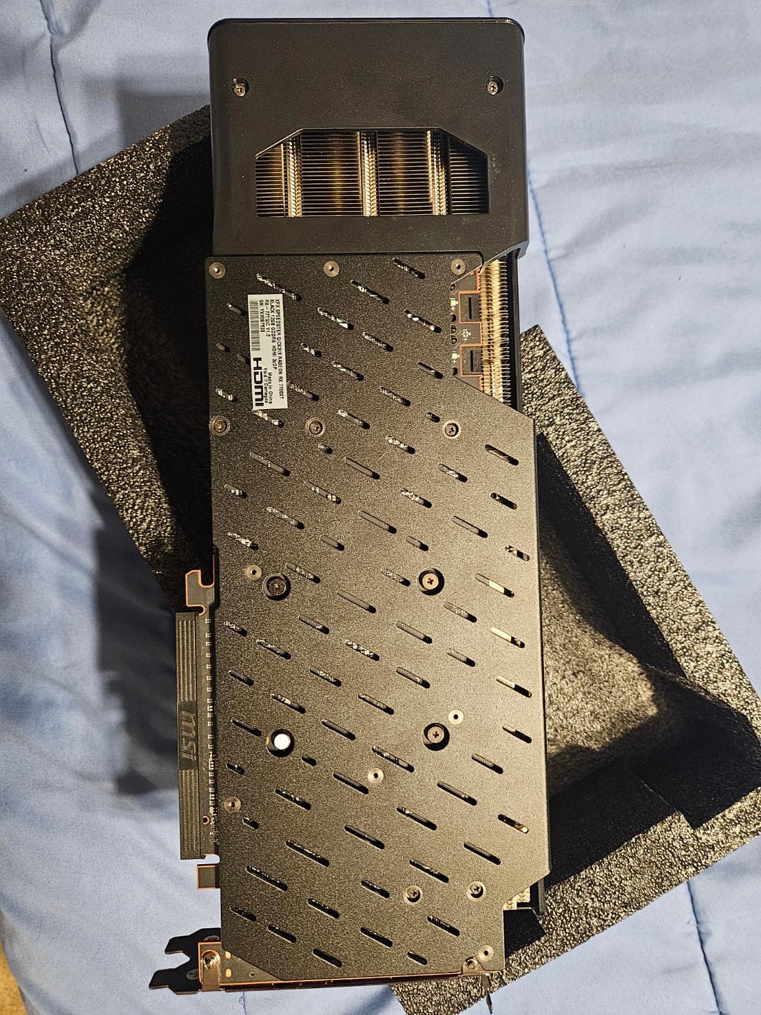 XFX Speedster QICK 319 BLACK Radeon RX 7700 XT