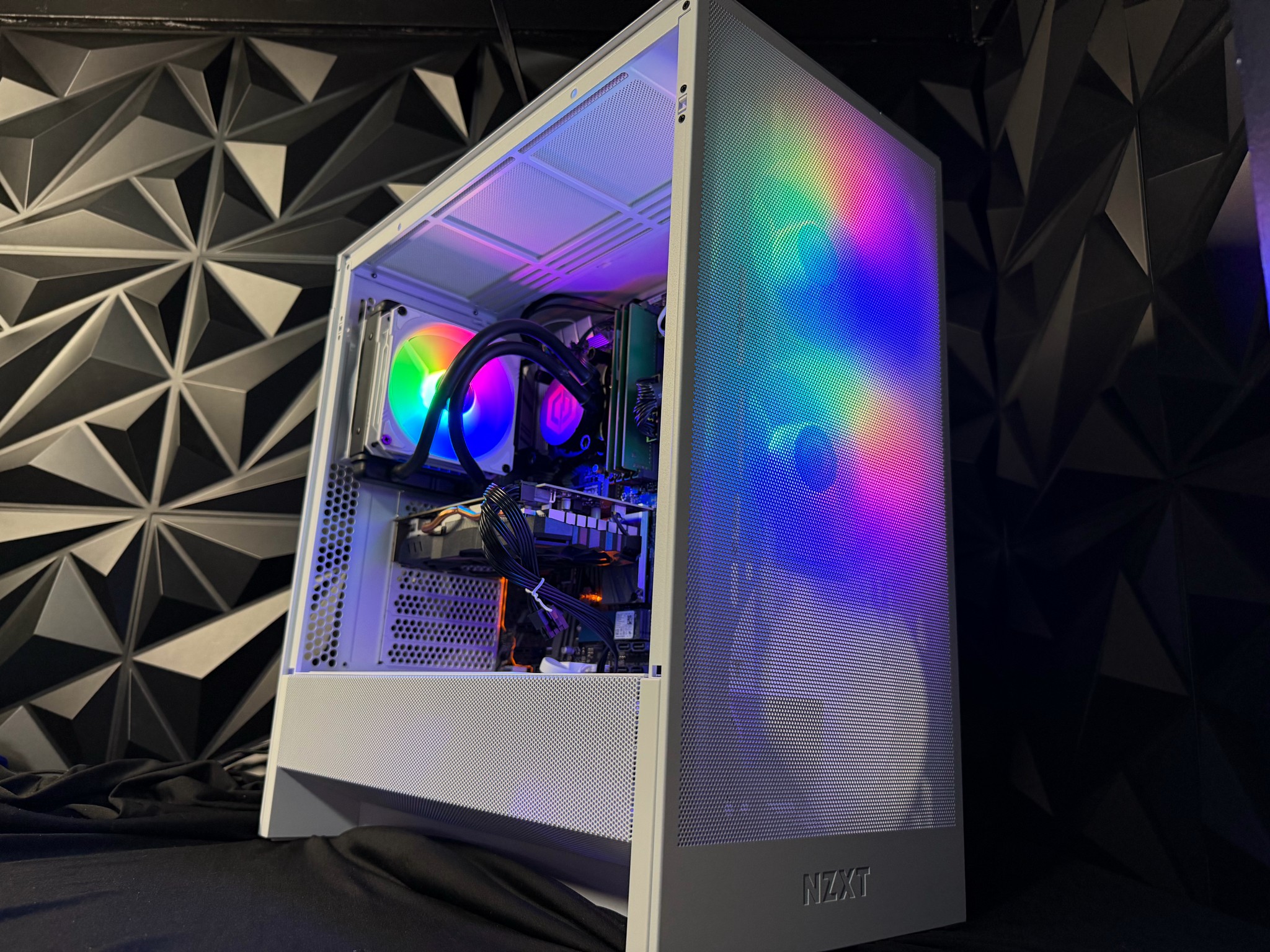 🔥 BUDGET BADDIE 9580 🔥i5 9500T| RX 580 8 GB | 20GB DDR4| 500W PSU