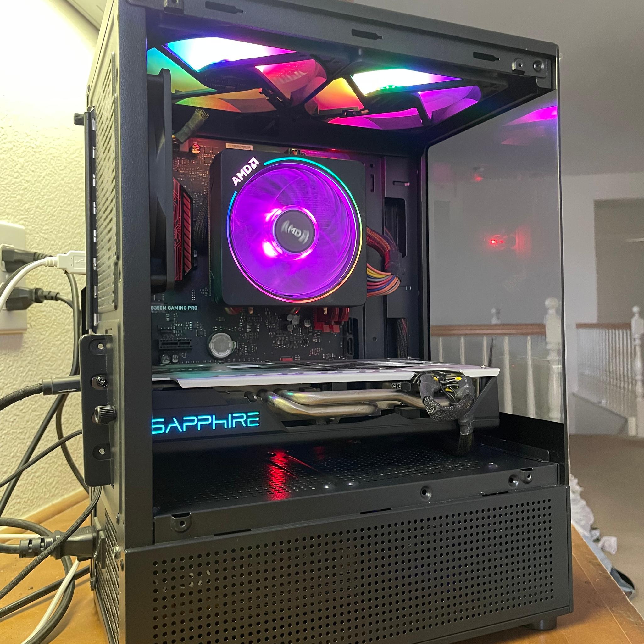 Black RGB “Mini-King” 🤴🖤 Gaming Pc