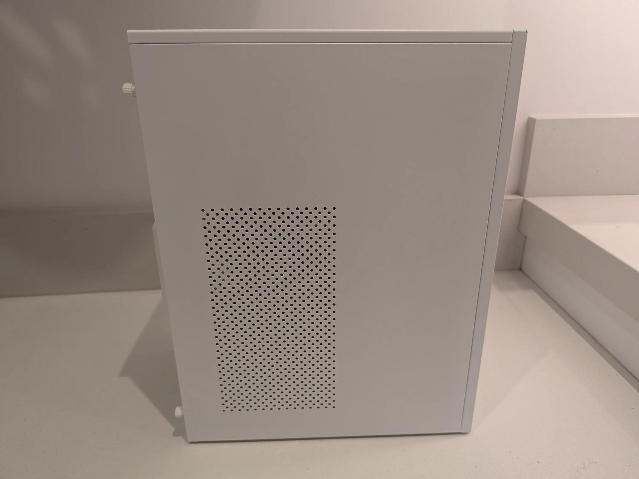 The Silksong - RX 7600, Ryzen 5 5600, 32 GB RAM, 1 TB NVME, RGB