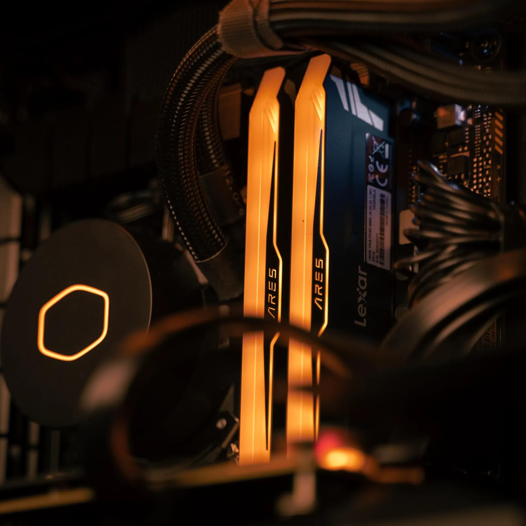 “Psyllobora” RTX 4070 Ti Super i7 13700F 32GB Windows 11 Pro 2TB Workstation Gaming PC