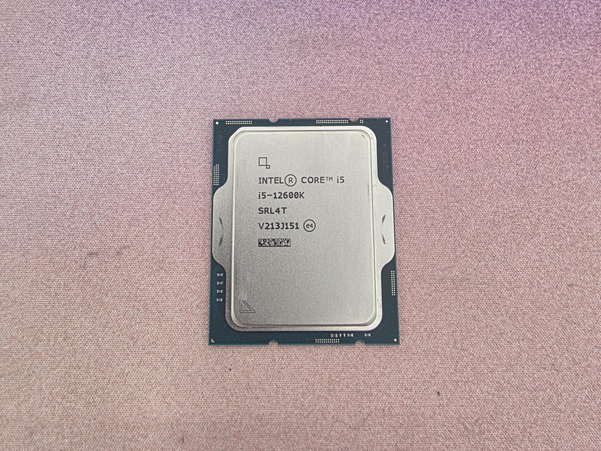 Intel Core i5-12600K