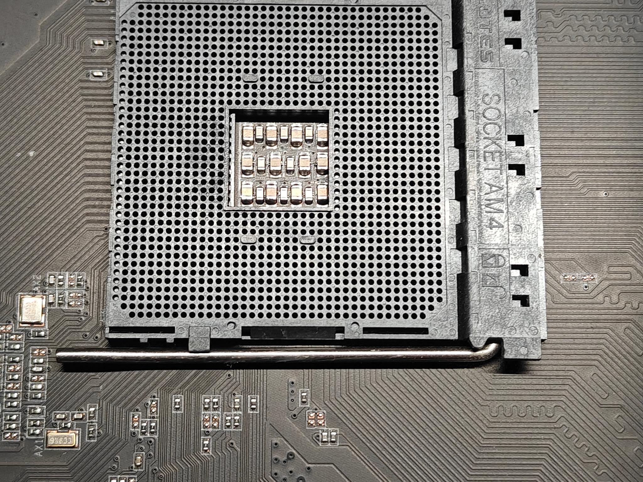 Gigabyte B450 AORUS Pro WiFi AM4 Motherboard & 16GB DDR4 RAM