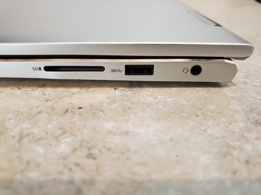 Dell Inspiron 7706 2n1 17 inch touch screen laptop