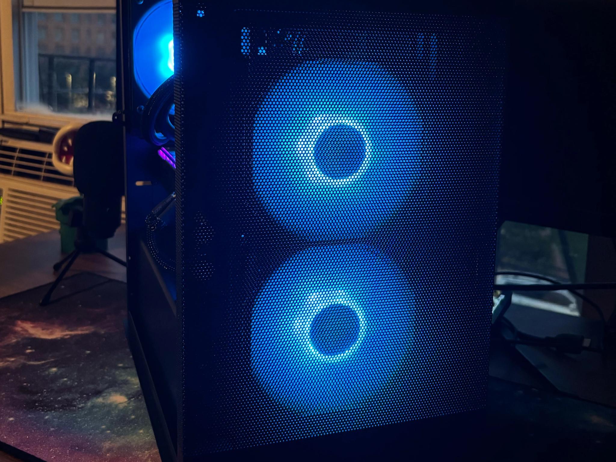 Micro Killer Custom Gaming PC - Ryzen 7 1800X / Radeon RX 5700XT