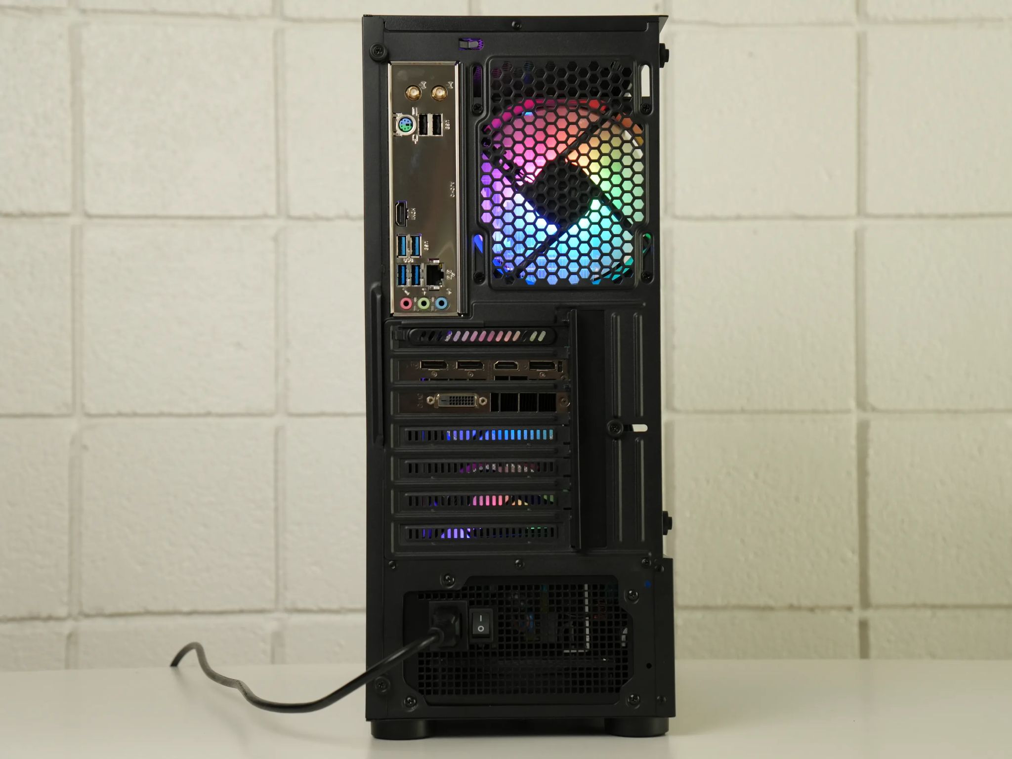 Gaming PC | RYZEN 5 3600 | GTX 1070 | 16GB RAM | 512GB SSD | WIFI + BT | WINDOWS 11 |