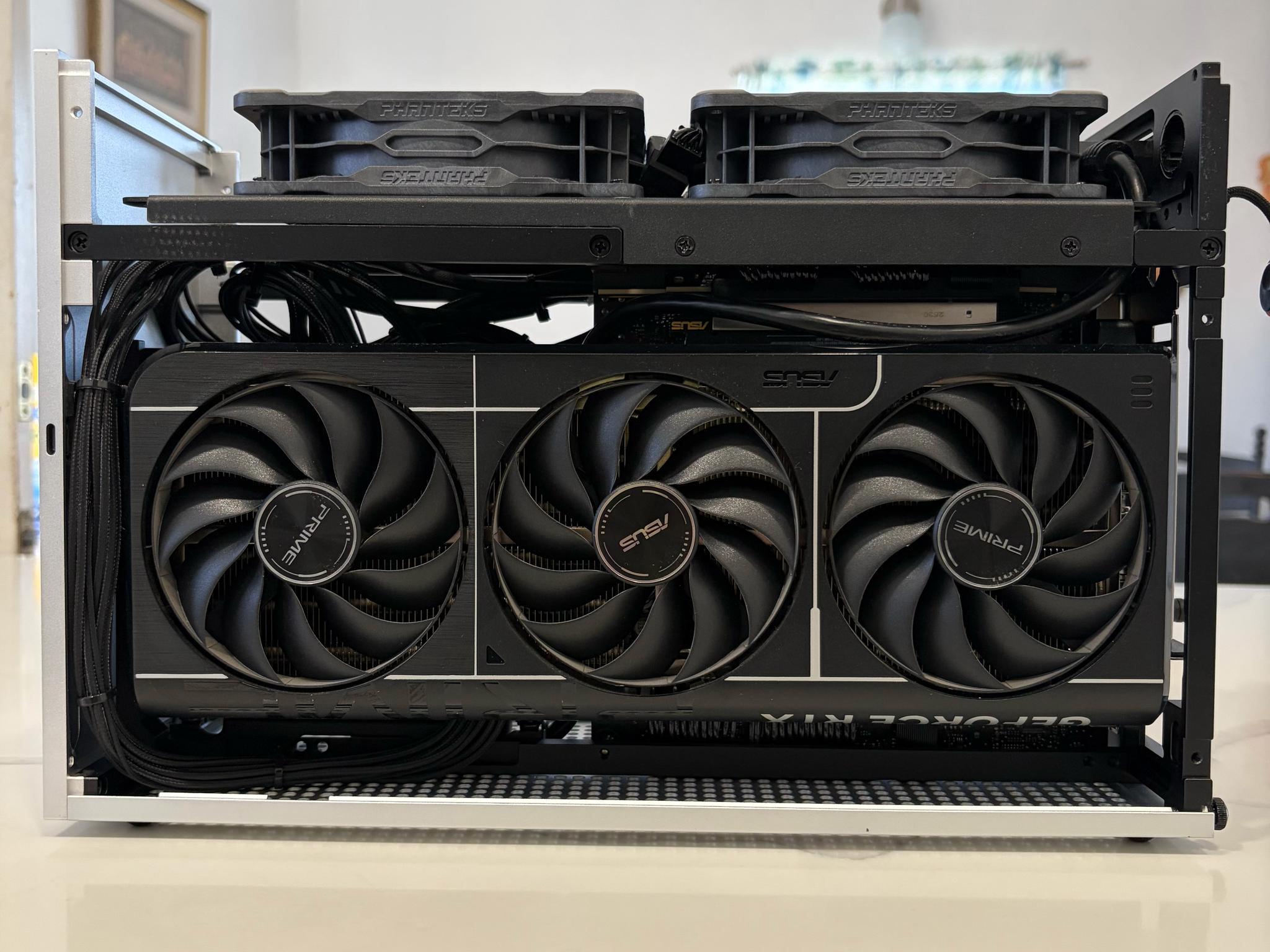 ITX RTX 5070 TI + RYZEN 7 9800X3D
