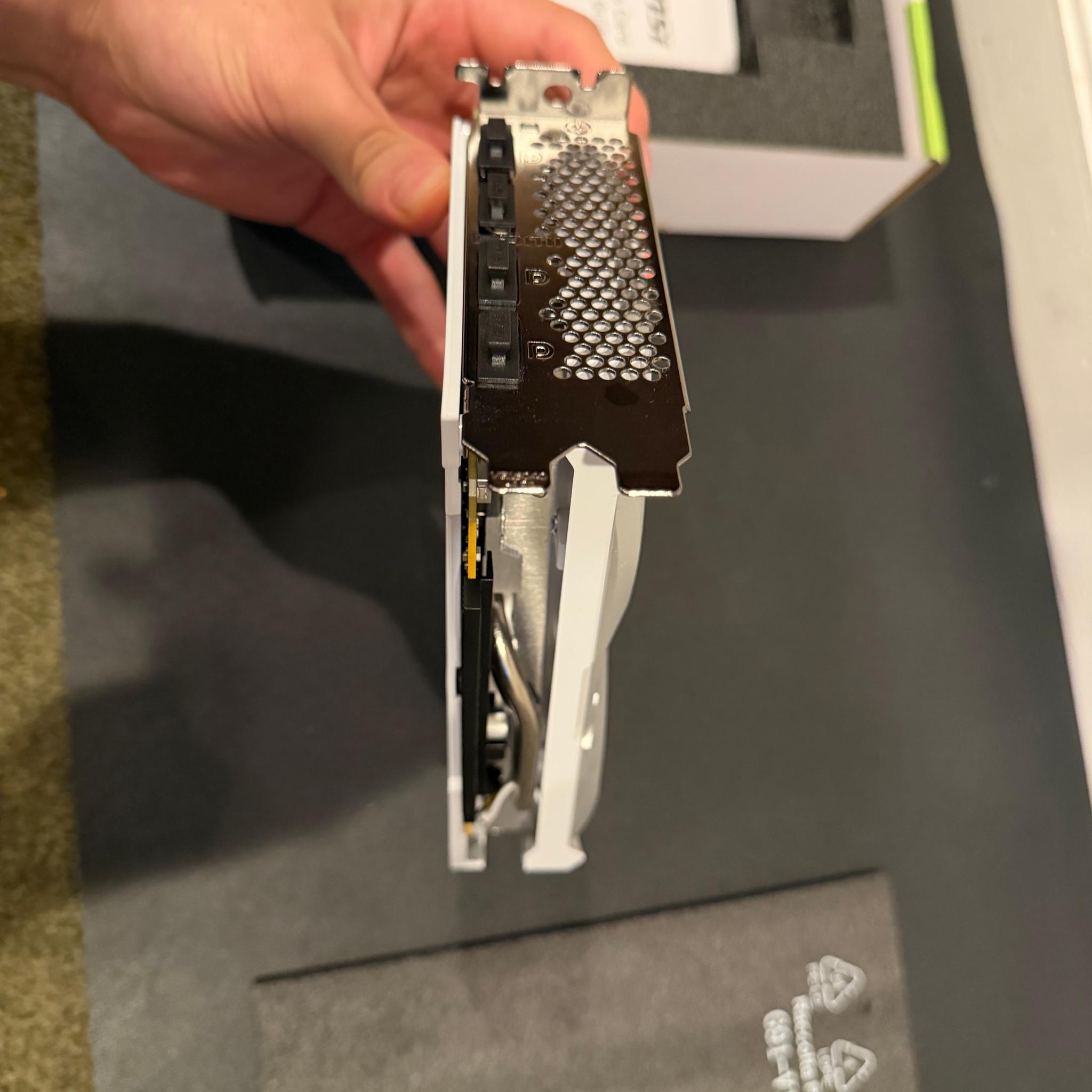 RTX 4060 Ventus 2x White 8G OC