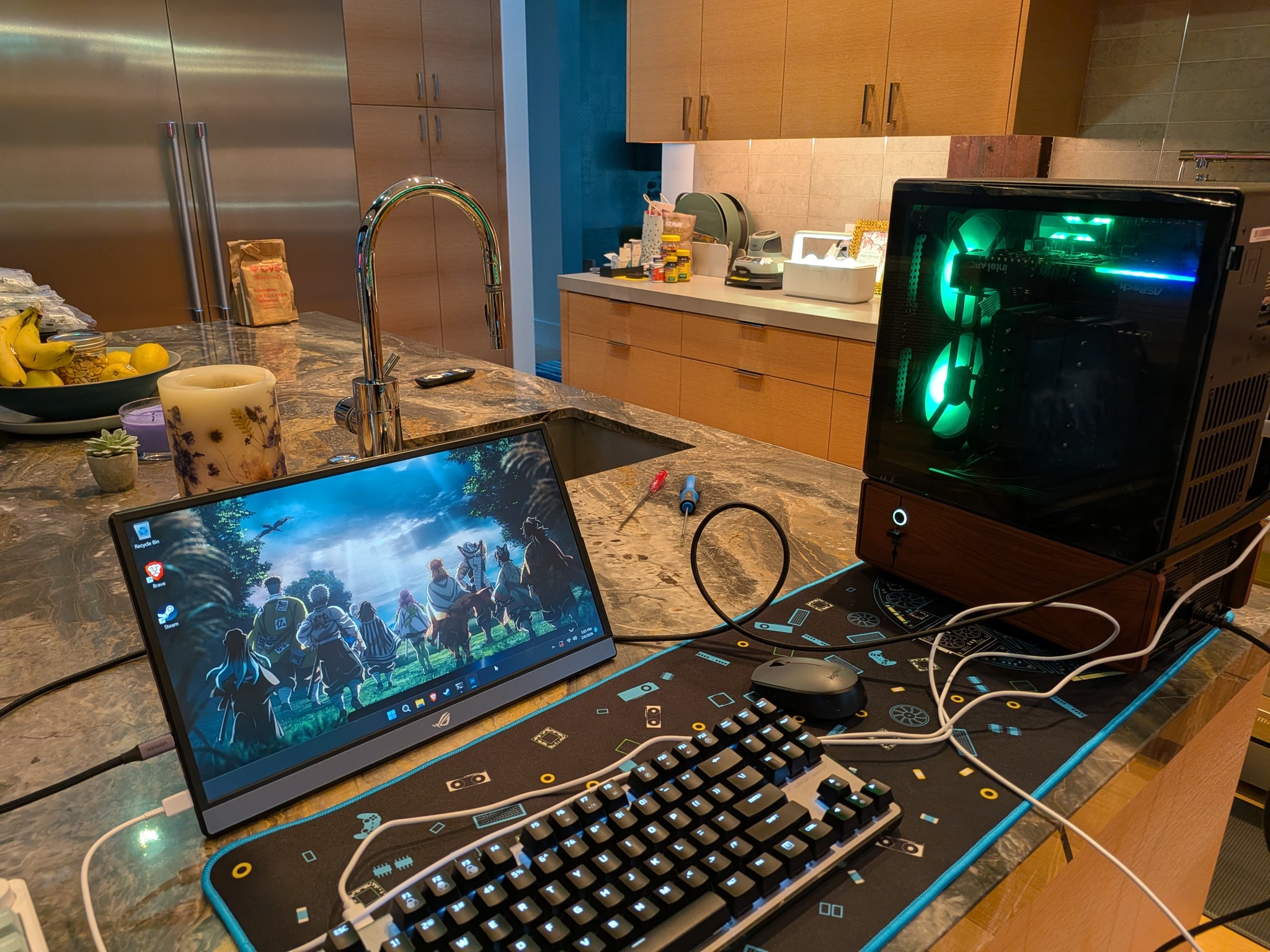 1440p Lumberjack - Intel Arc B580, Intel Core i5 12600KF, 32 GB DDR4, 1 TB Gen 4 NVME, RGB