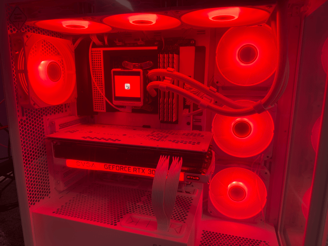 ⚪️All White⚪️ 1440p Mid-Ranged Gaming PC (3070 ti with ryzen 5 5600X3D)