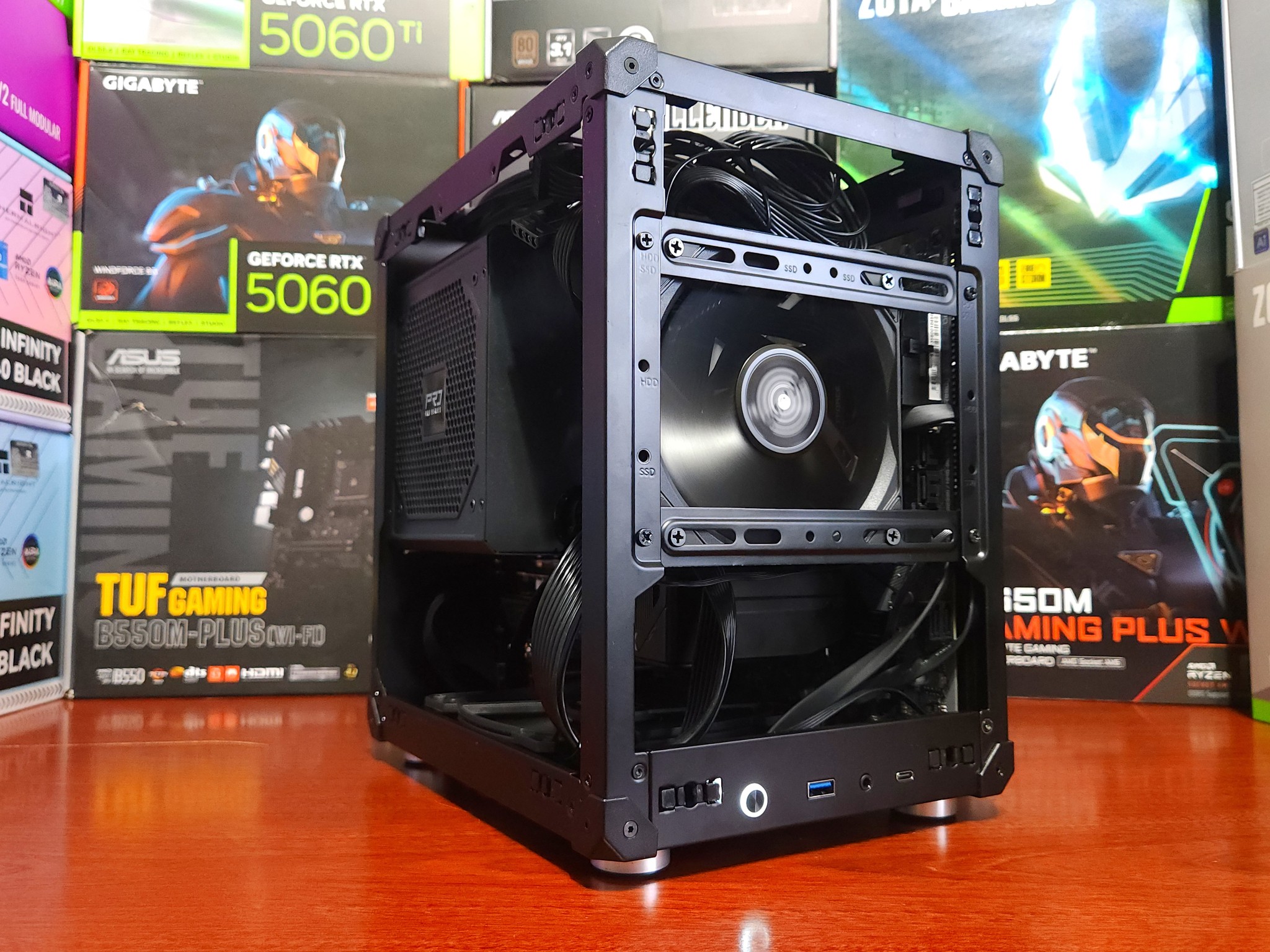 RTX 5060 8GB| Intel i5-14400F |32GB DDR4 RAM 3200MTs | 1 TB NVME | 650W GOLD | WIFI & BT