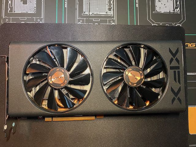 XFX Radeon RX 5500 XT 