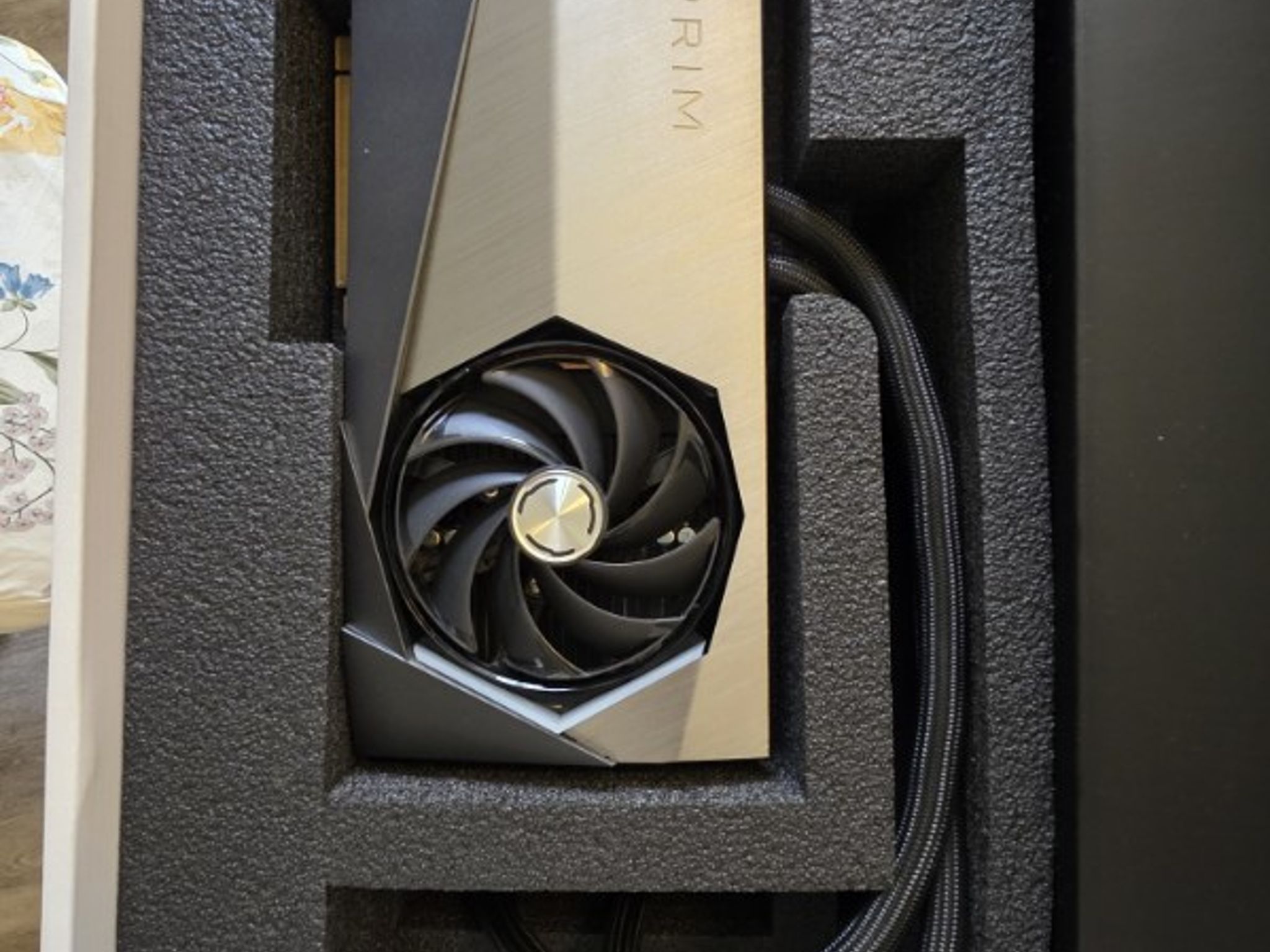 RTX 4090 Suprim Liquid X MSI
