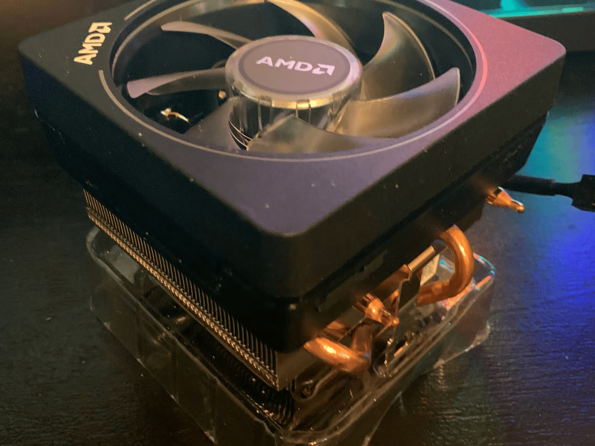 AMD Wraith Prism CPU Cooler