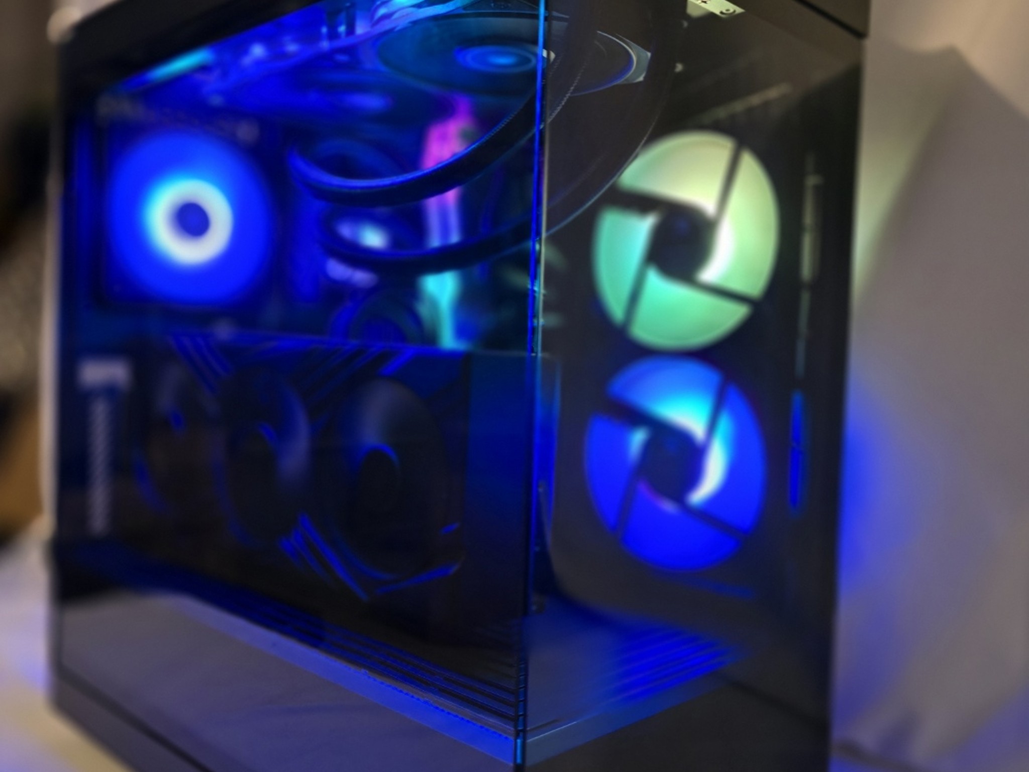 4080 Super / I9-14900KF