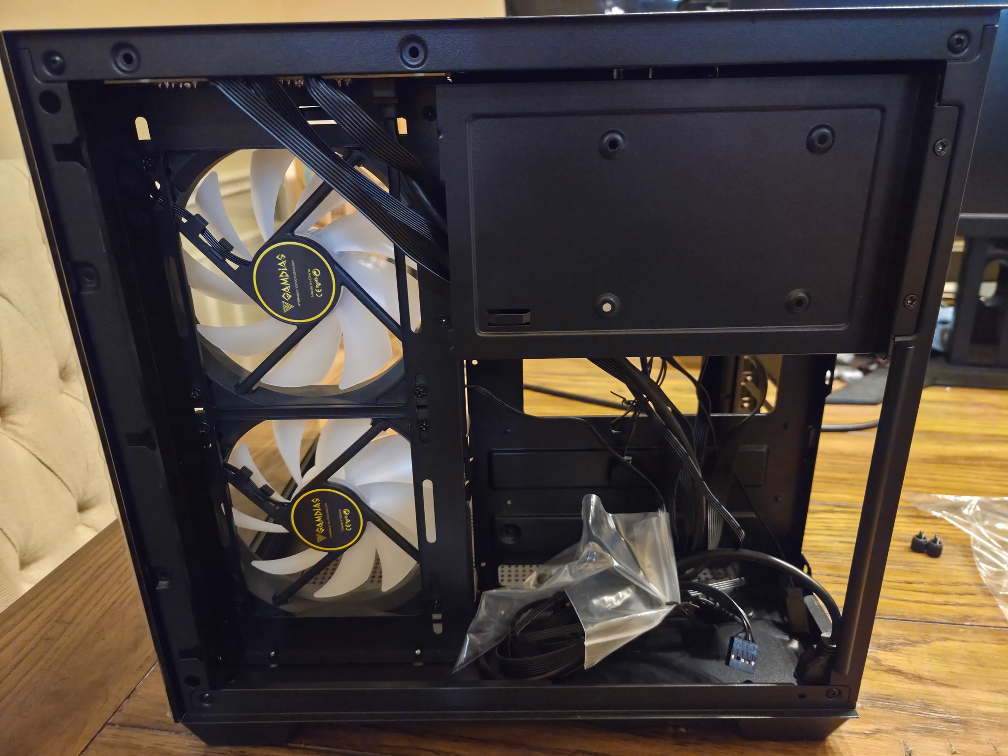 Aigo(darkFlash) 275P PC Case Sea View Gaming PC Case M-ATX and ITX!
