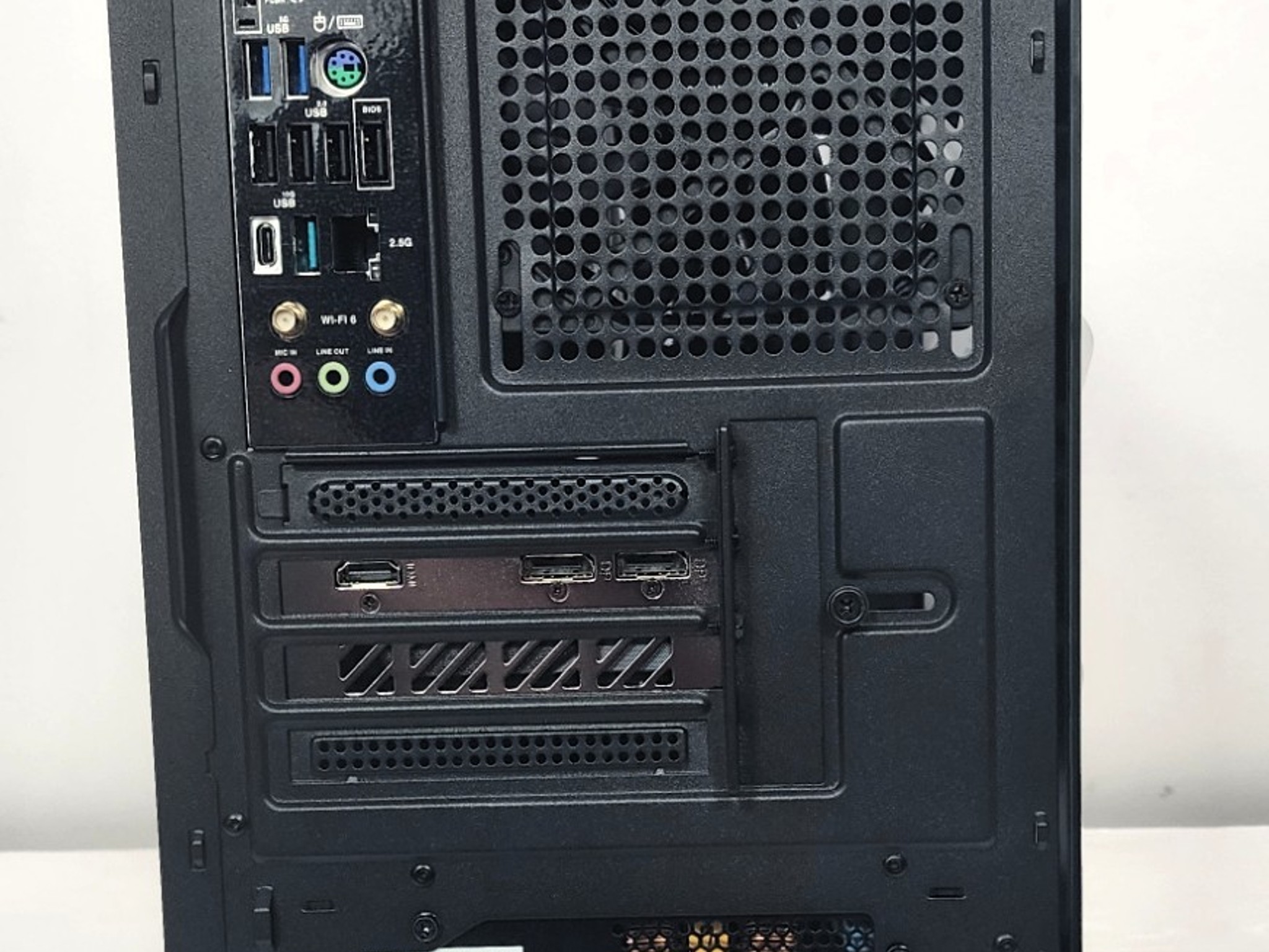 ALL NEW Dark Wood - NO-RGB - Liquid Cooled 1440P Gaming PC - 9600X - 9060XT (16GB) - 32GB - 2TB