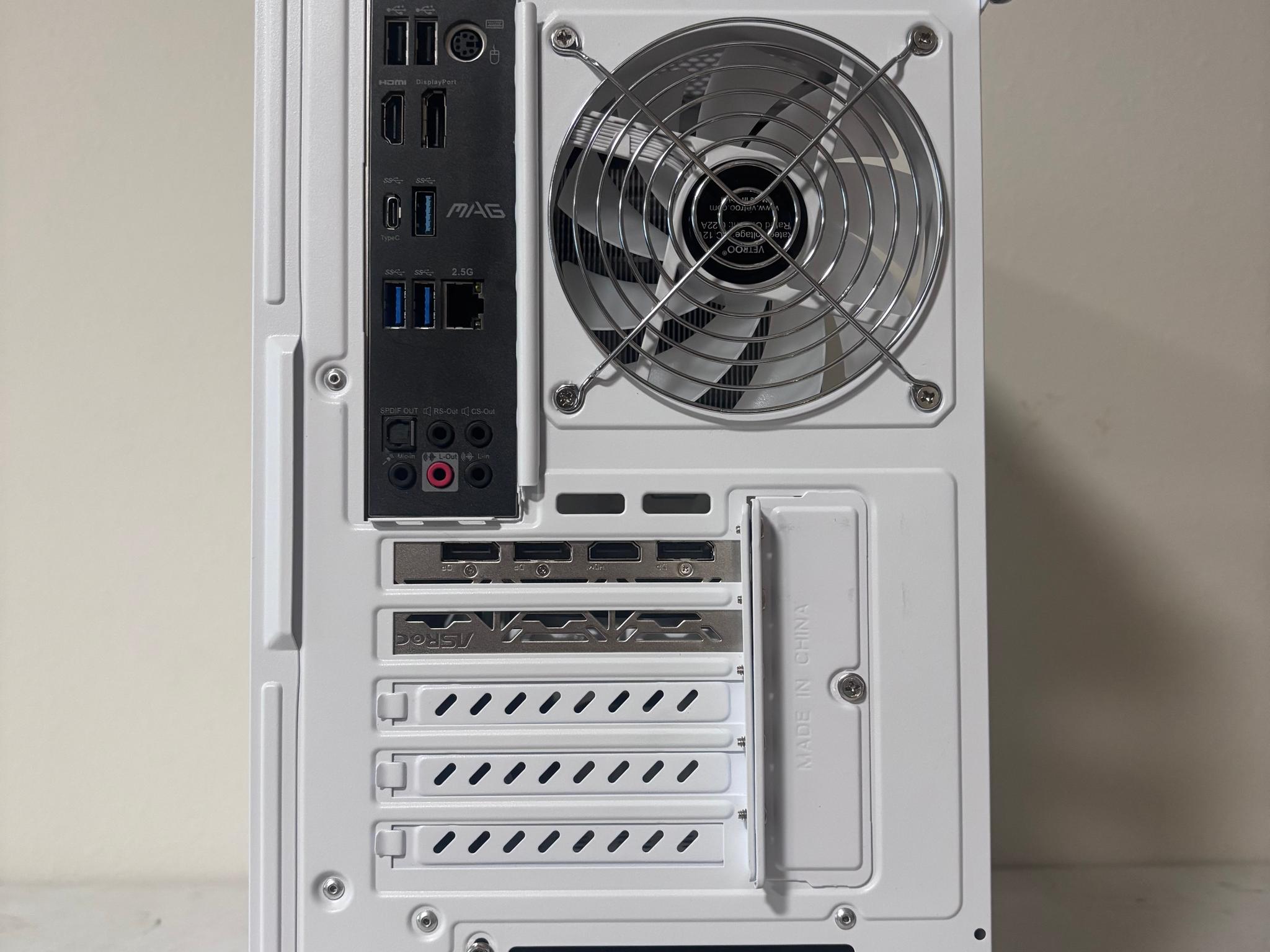 🤍Perfect for 1080p gaming has Intel i3 10th gen and rx 6600! All White ARGB🤍
