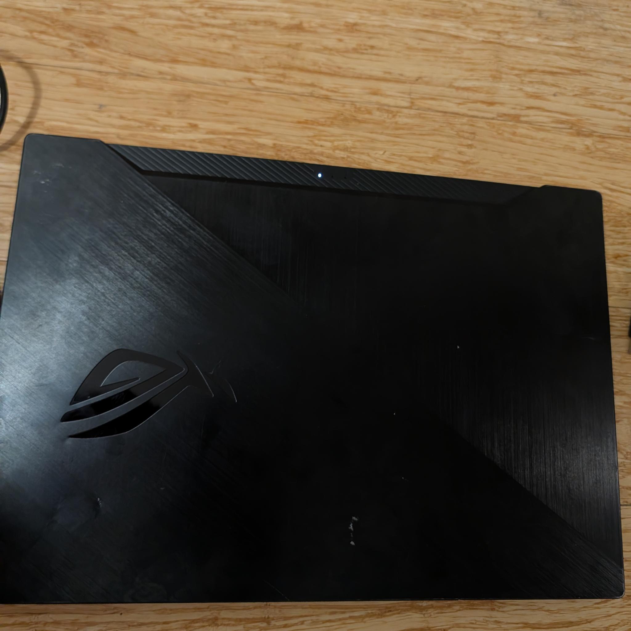 ASUS ROG GAMING LAPTOP WITH RAM CHARGER MOUSE  AND NEW PARTS