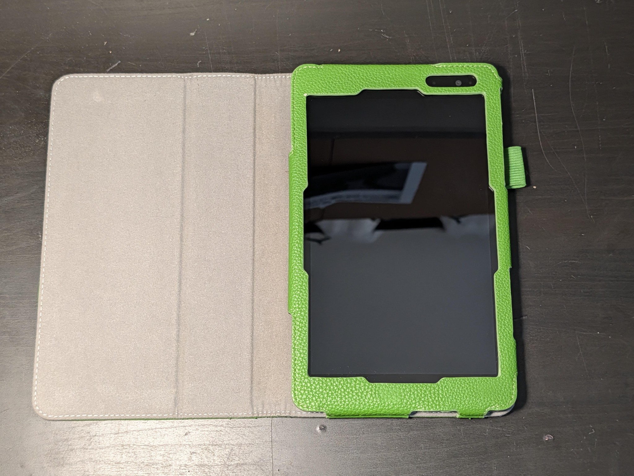 Dell Venue 8 Pro 5830 32GB Windows 10 Tablet with Folio Case and Activation Card