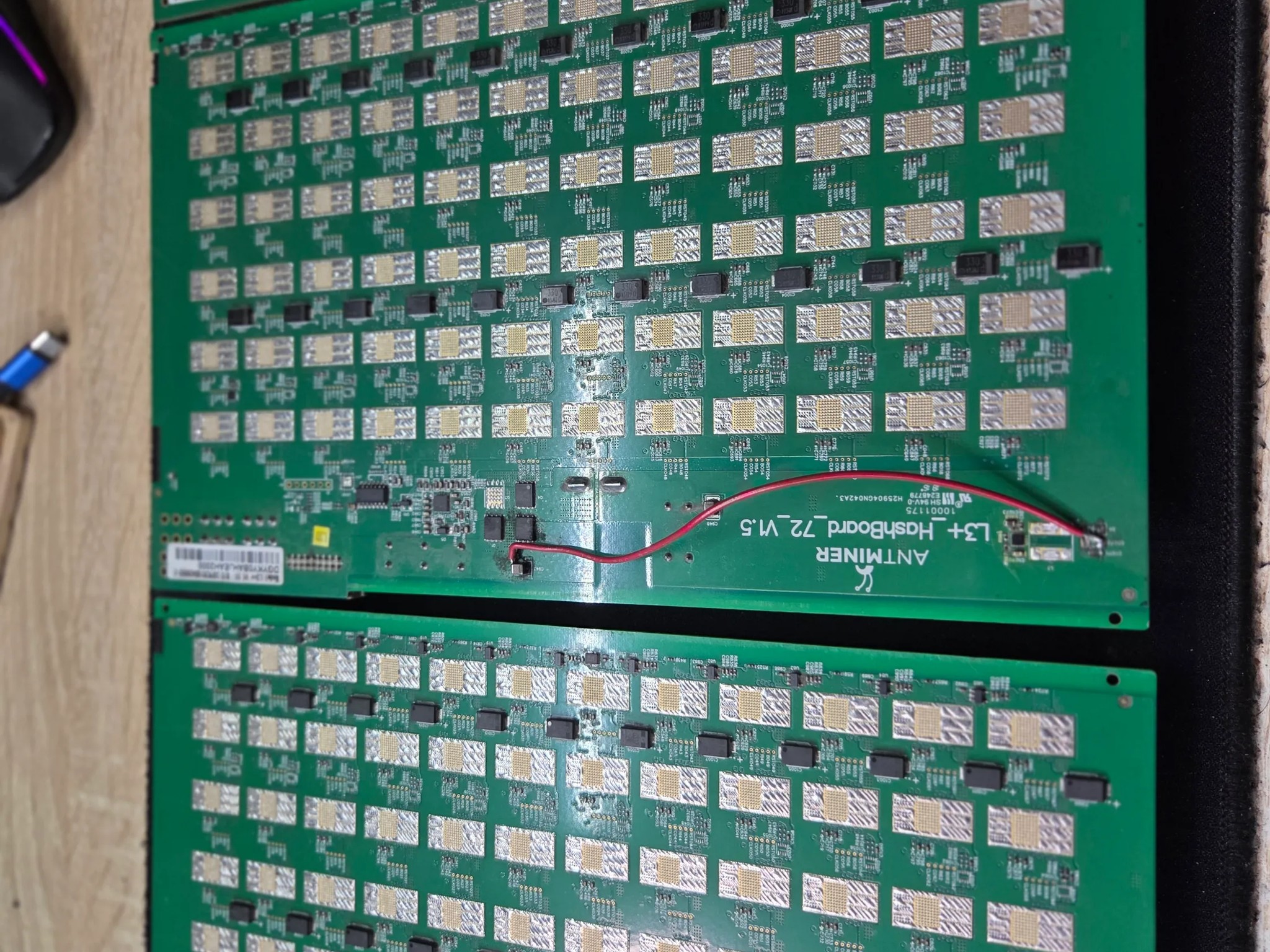 AntMiner L3 Scrypt ASIC Litecoin Miner (L3 with PSU)