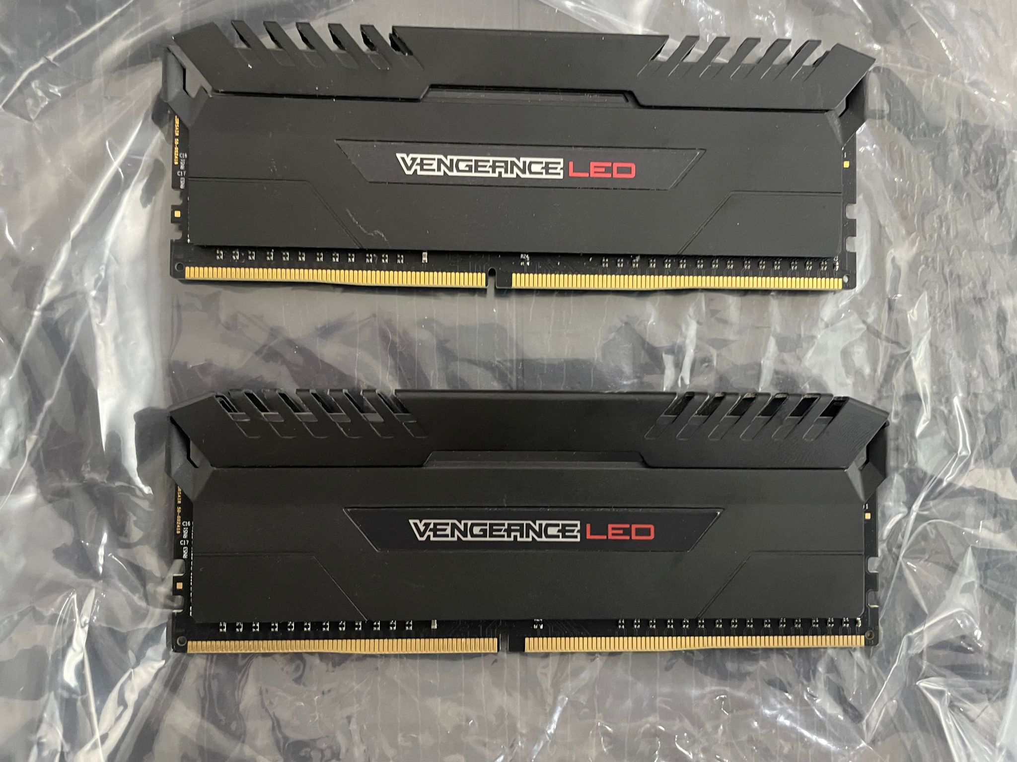 Corsair Vengeance LED 16GB (2x8GB) DDR4 3000MHz C15R Desktop RAM Kit