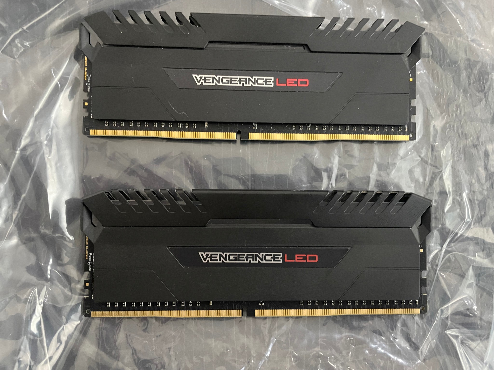 Corsair Vengeance LED 16GB (2x8GB) DDR4 3000MHz C15R Desktop RAM Kit