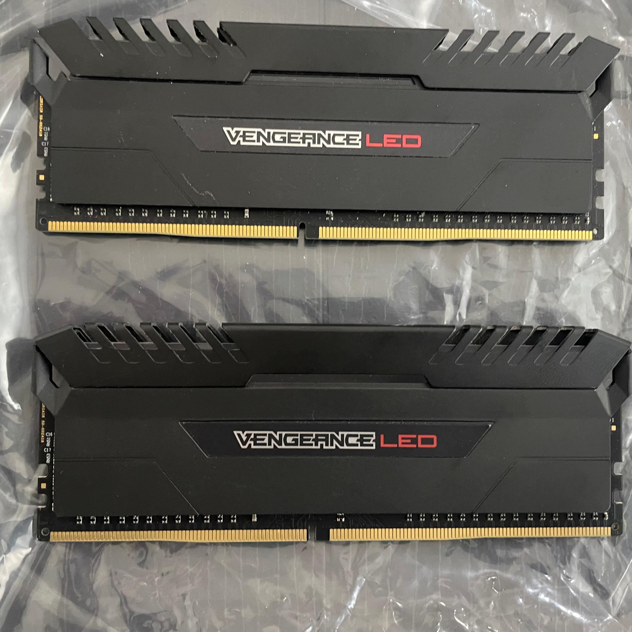 Corsair Vengeance LED 16GB (2x8GB) DDR4 3000MHz C15R Desktop RAM Kit