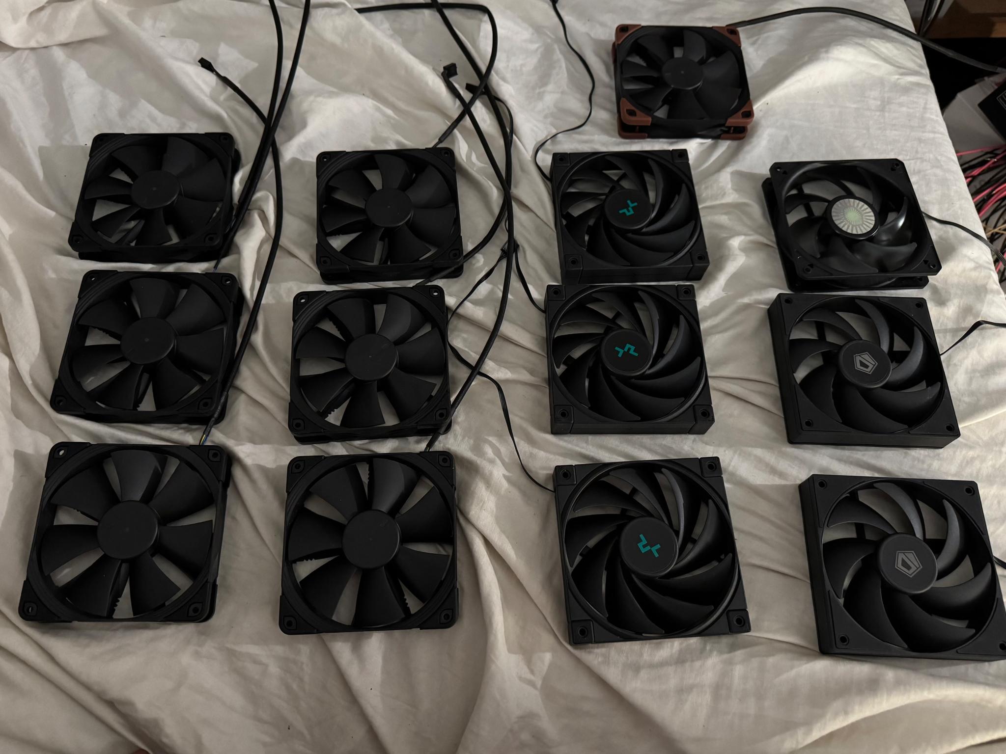 High performance black fans 7 noctua IPPC, 3 Deepcool, 2 ID cooling, 1 cooler master fan BULK LOT