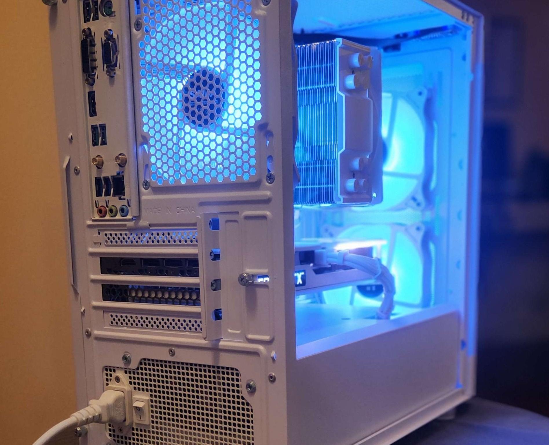 RTX 3070 | Ryzen 5 5600X | 32GB RAM | 1TB M.2 | RGB | WIFI | Windows 11