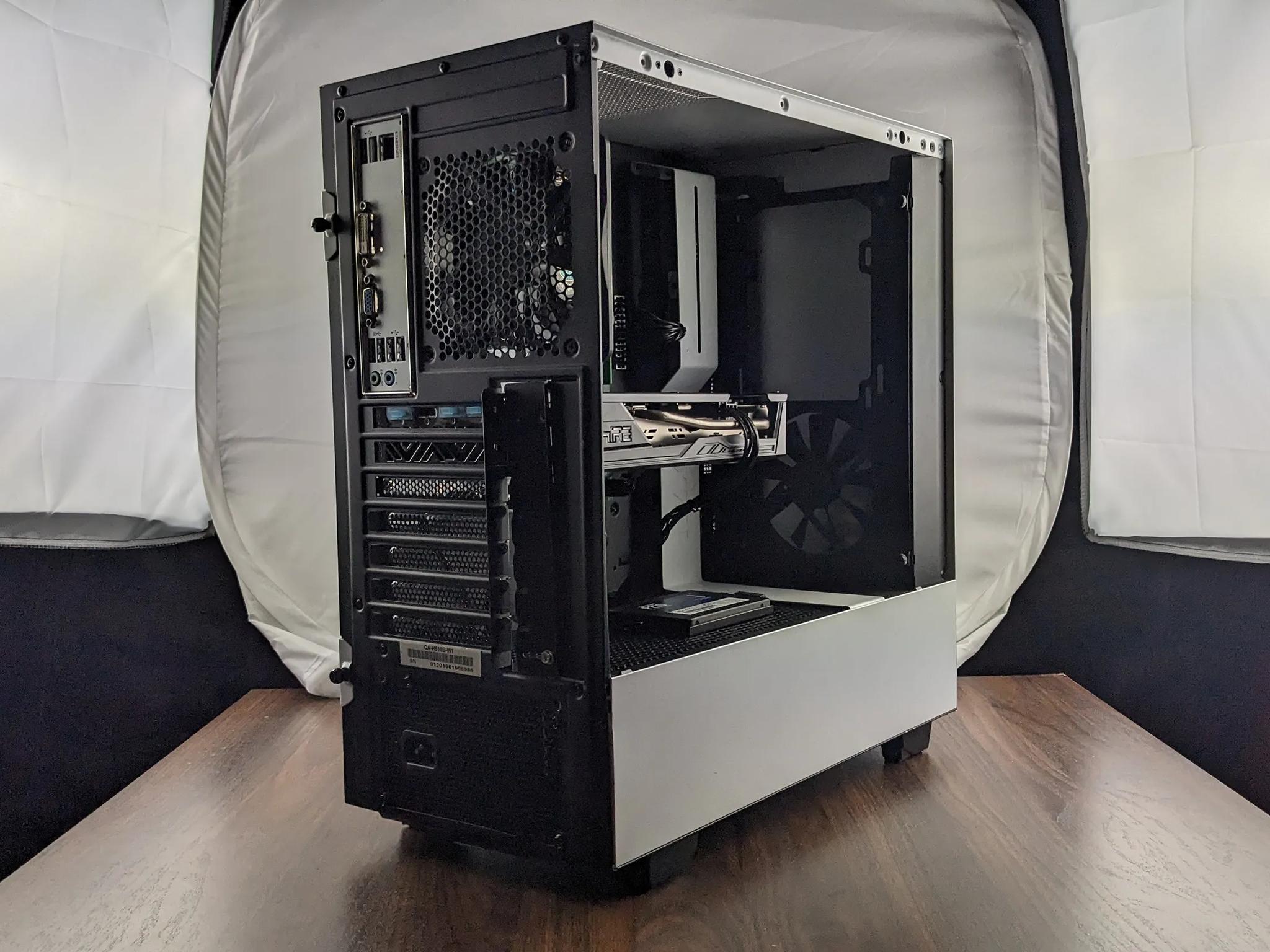 GamerSxin Custom 5600 XT i5-6500 8GB 2133mhz 1TB SSD