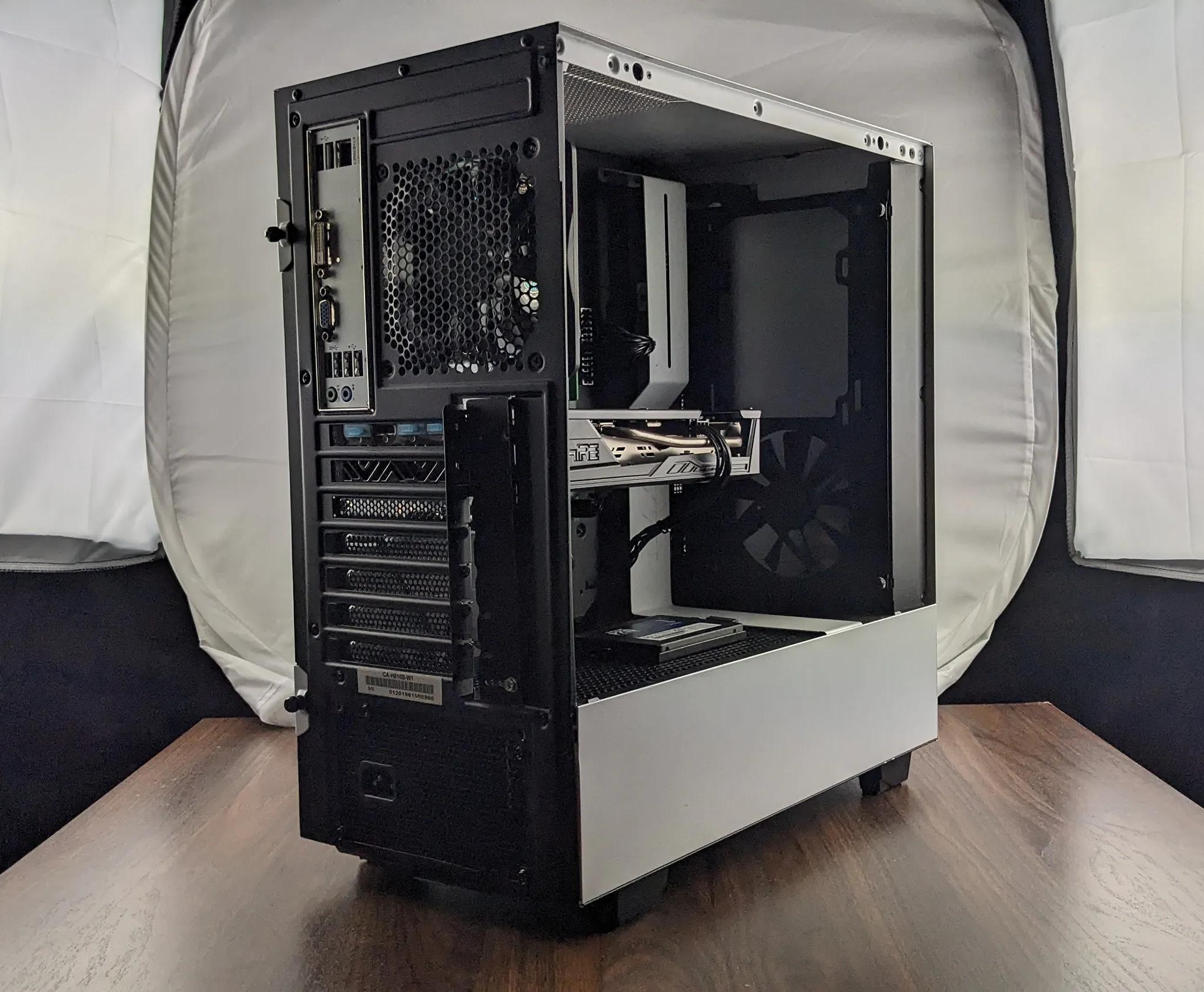GamerSxin Custom 5600 XT i5-6500 8GB 2133mhz 1TB SSD