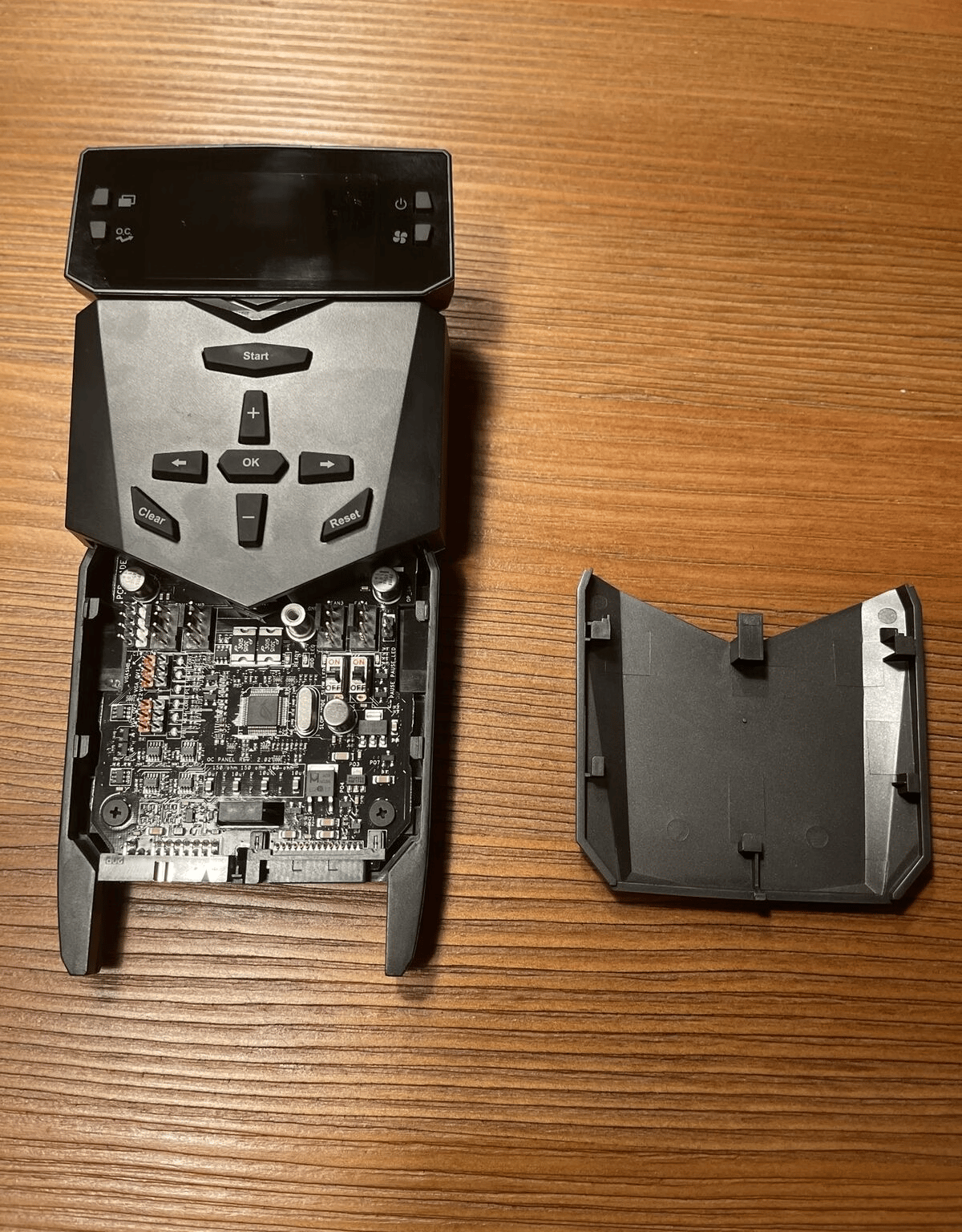 Asus RAMPAGE V EXTREME LGA2011-3 Motherboard with OC Panel & 16GB DDR4 2133