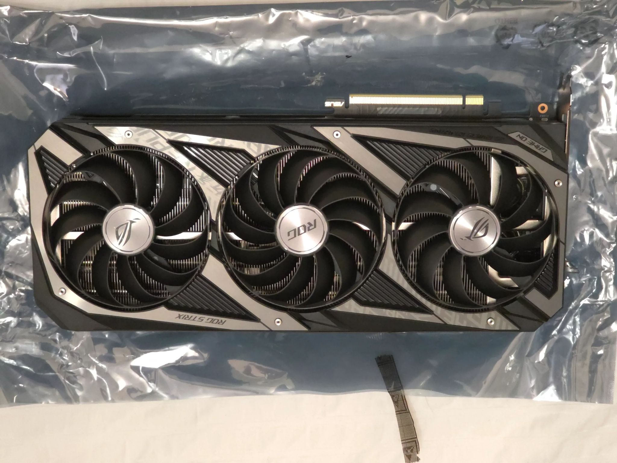 RTX 3080 ASUS ROG STRIX OC 12GB