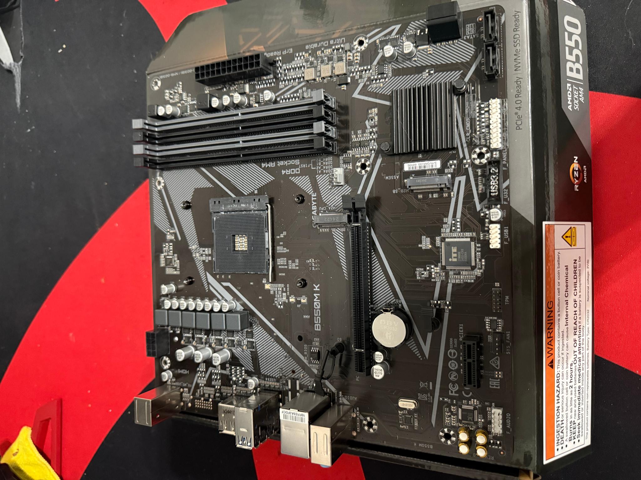 AM4 B550M K mATX Motherboard + WiFi Antenna