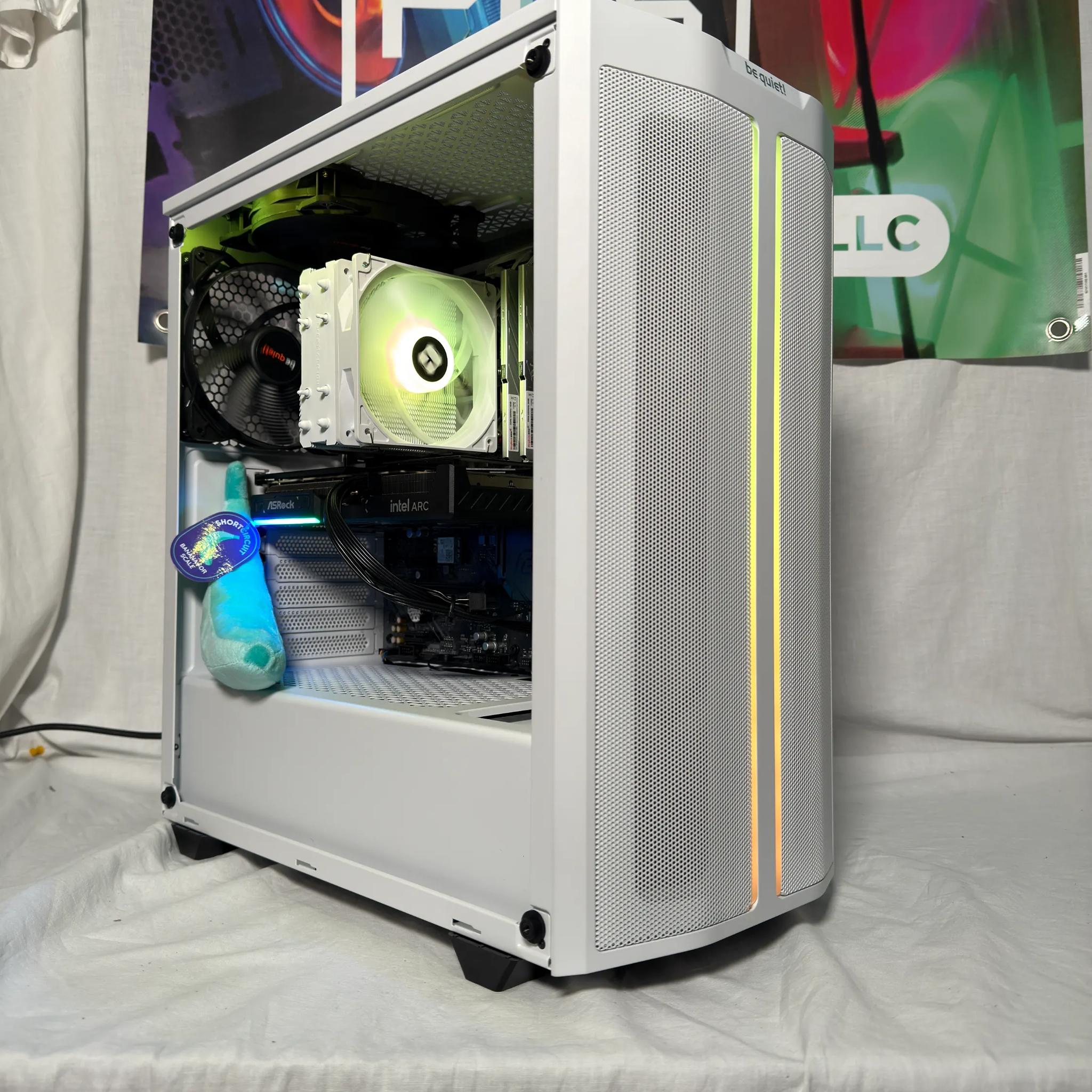 Ryzen 7 5700X3D Arc b580 Gaming PC