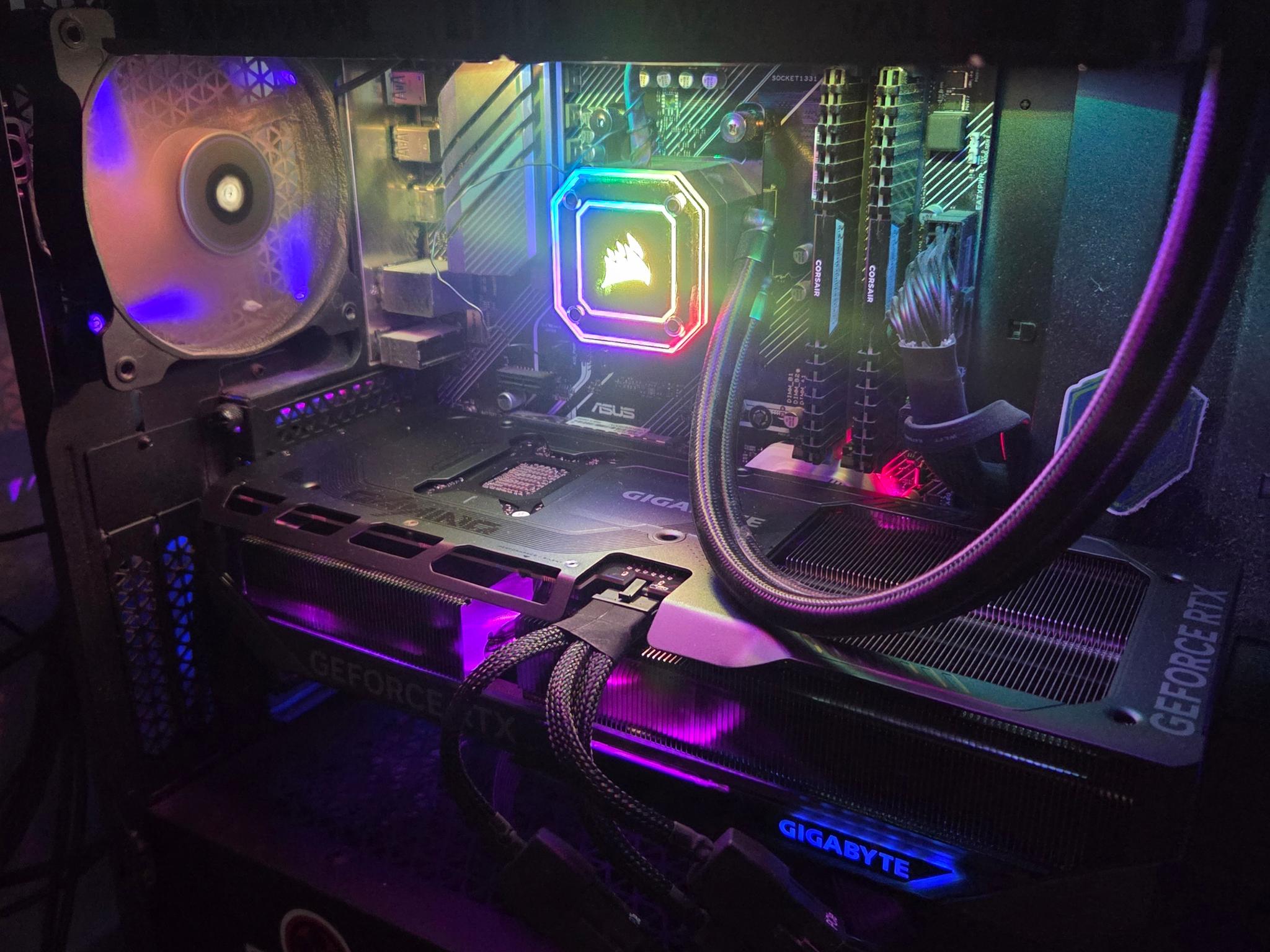 5070Ti - Gigabyte Gaming OC 16GB