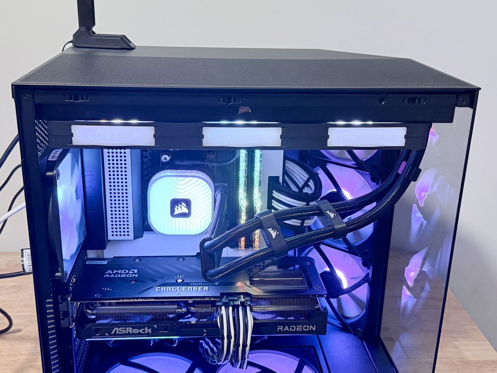 Checkmate Radeon RX 9070 Challenger OC 16GB