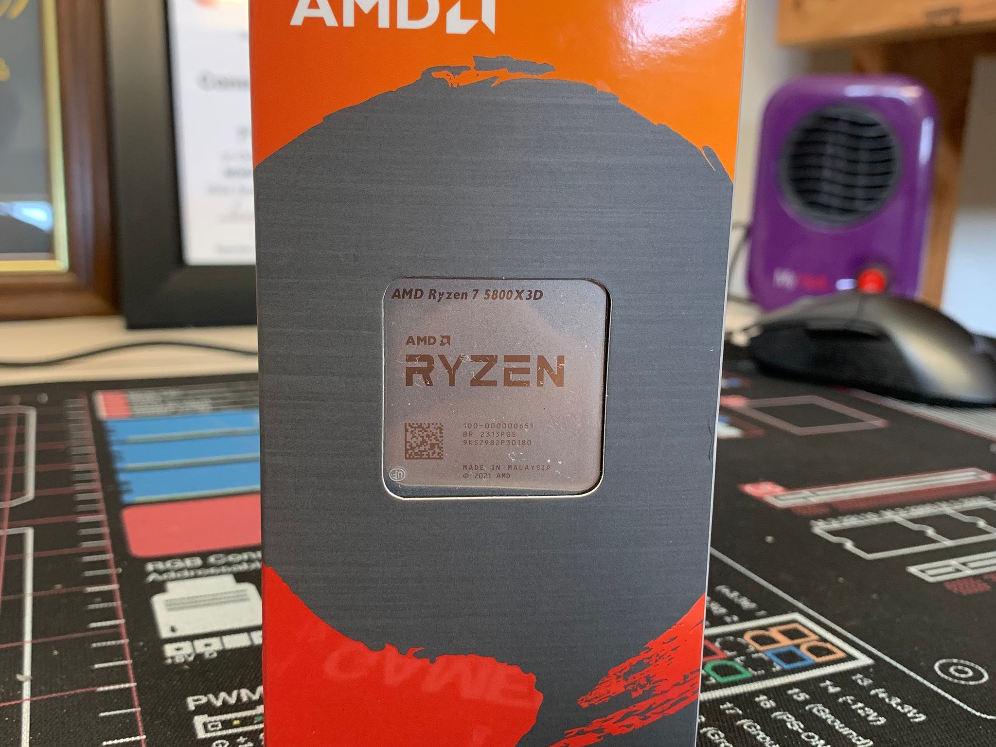 AMD Ryzen 7 5800X3D