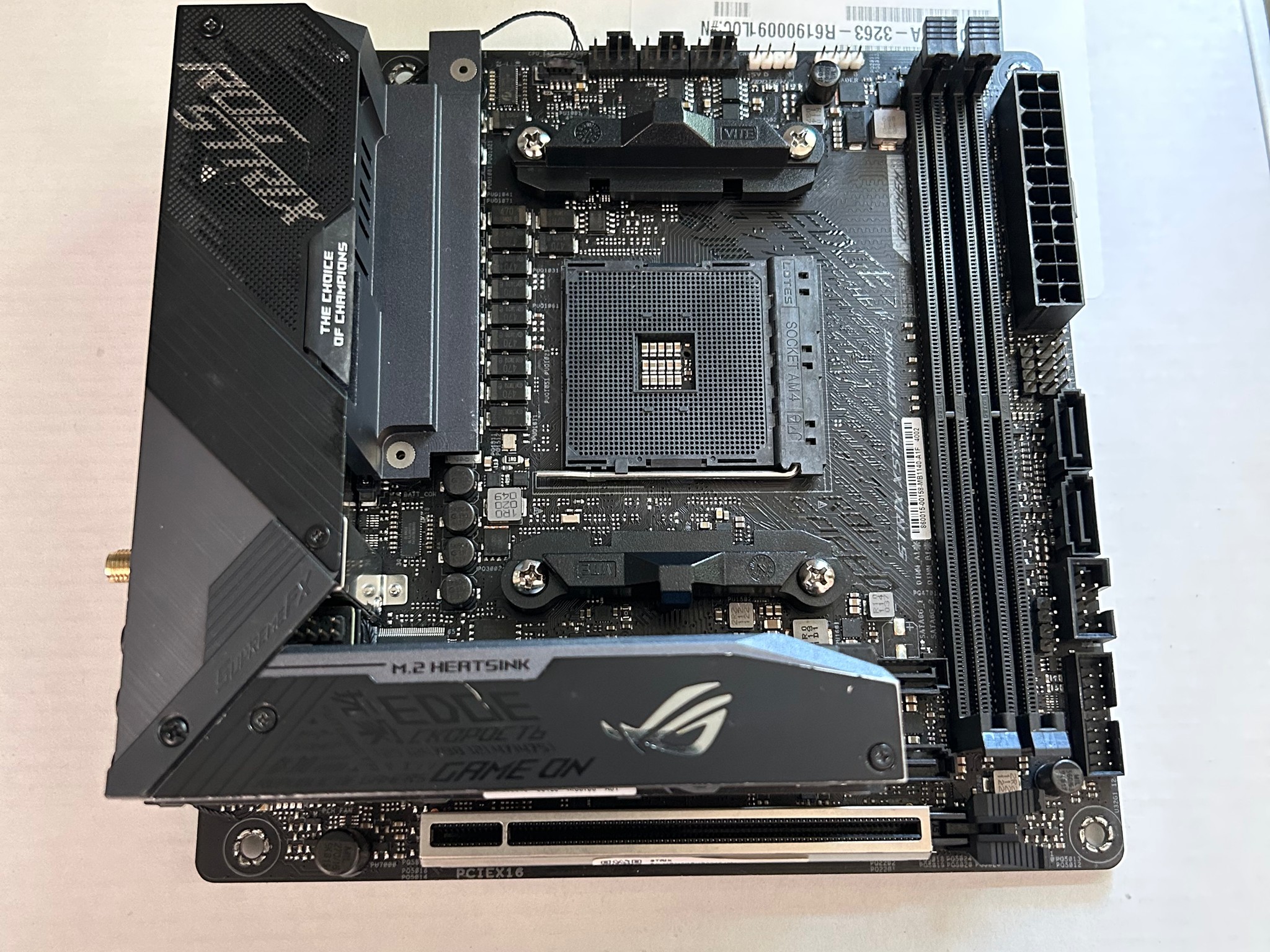 ASUS ROG Strix X570-I Gaming AM4 AMD X570 Mini ITX AMD Motherboard